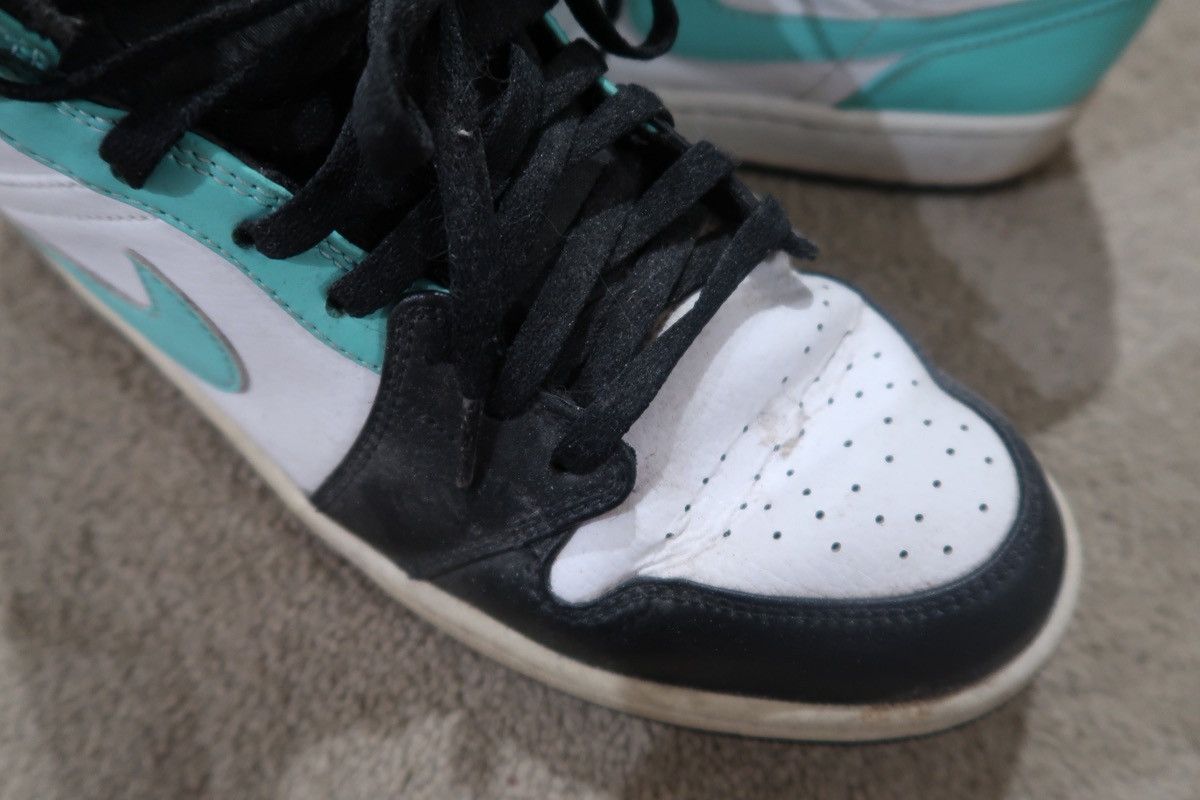 Nike nike jordan 1 mid ‘tropical twist igloo’ men’s sneakers Size US 10.5 / EU 43-44 - 3 Thumbnail