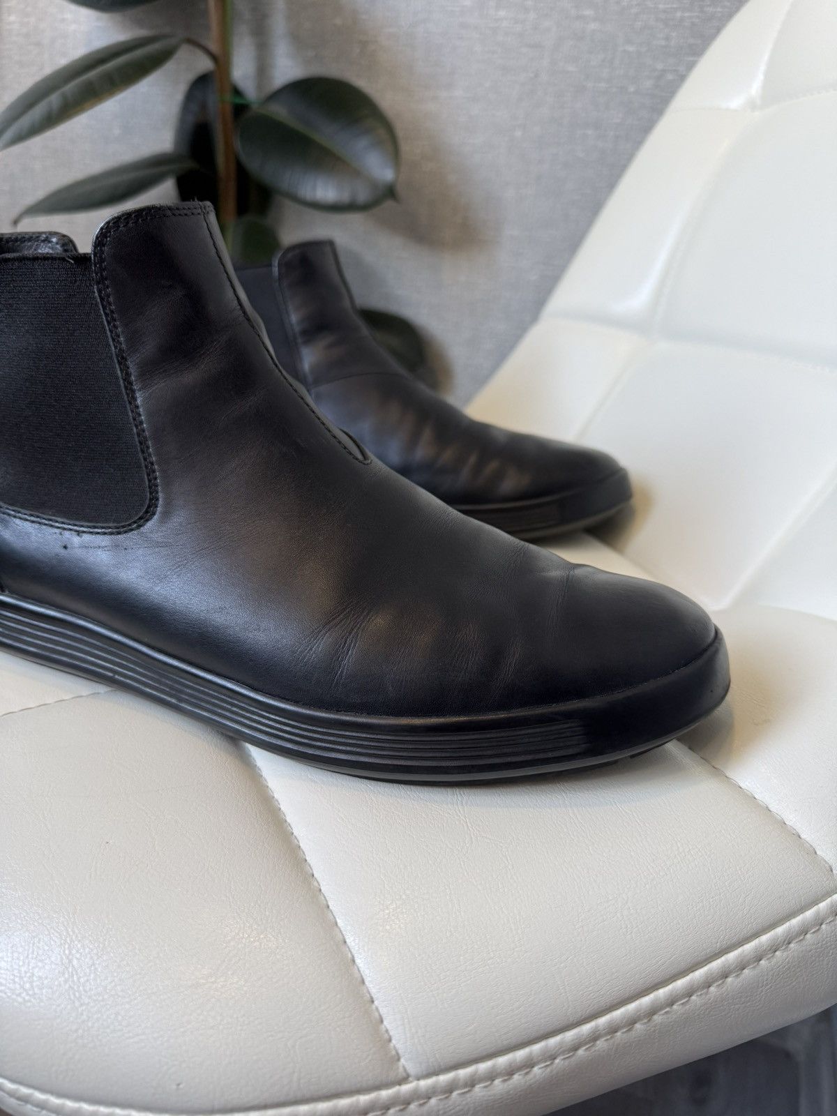 Prada Prada Black Leather Chelsea Boots Ankle Elastic Panel Shoes Size US 8.5 / EU 41-42 - 10 Thumbnail