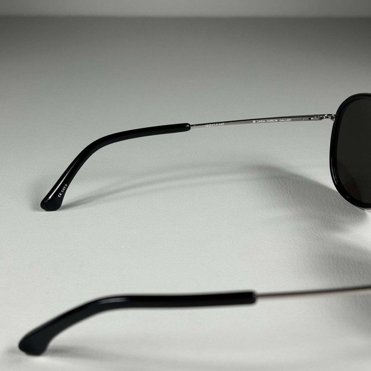 Dries Van Noten × Linda Farrow Linda Farrow x Dries Van Noten DVN/72/1 Aviator Sunglasses Size ONE SIZE - 3 Thumbnail