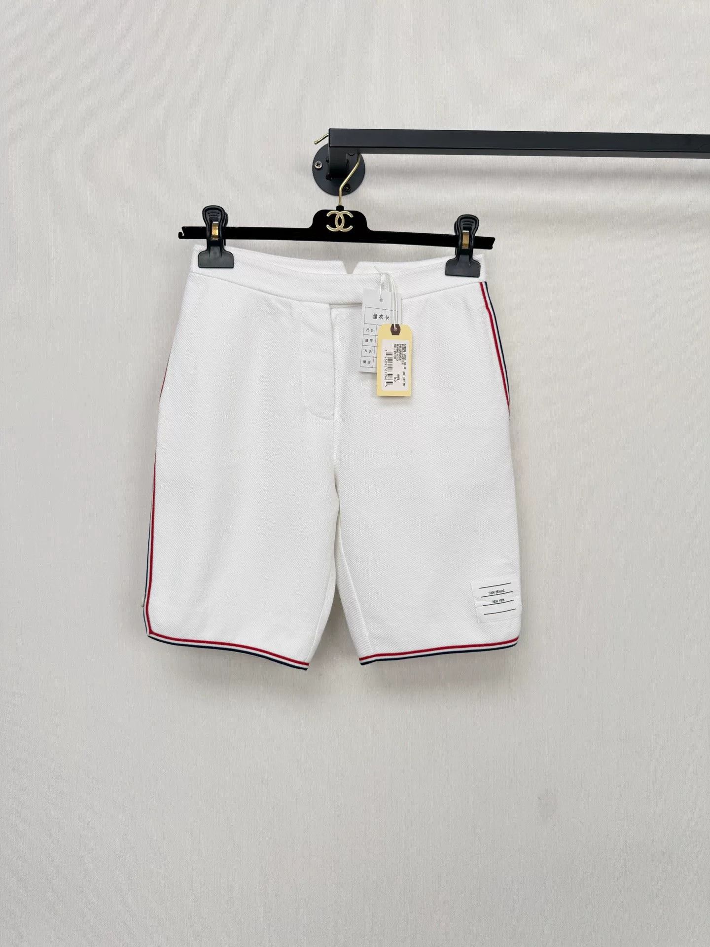Thom Browne Thom Browne New with Tags Shorts Size US 36 / EU 52 - 1 Thumbnail