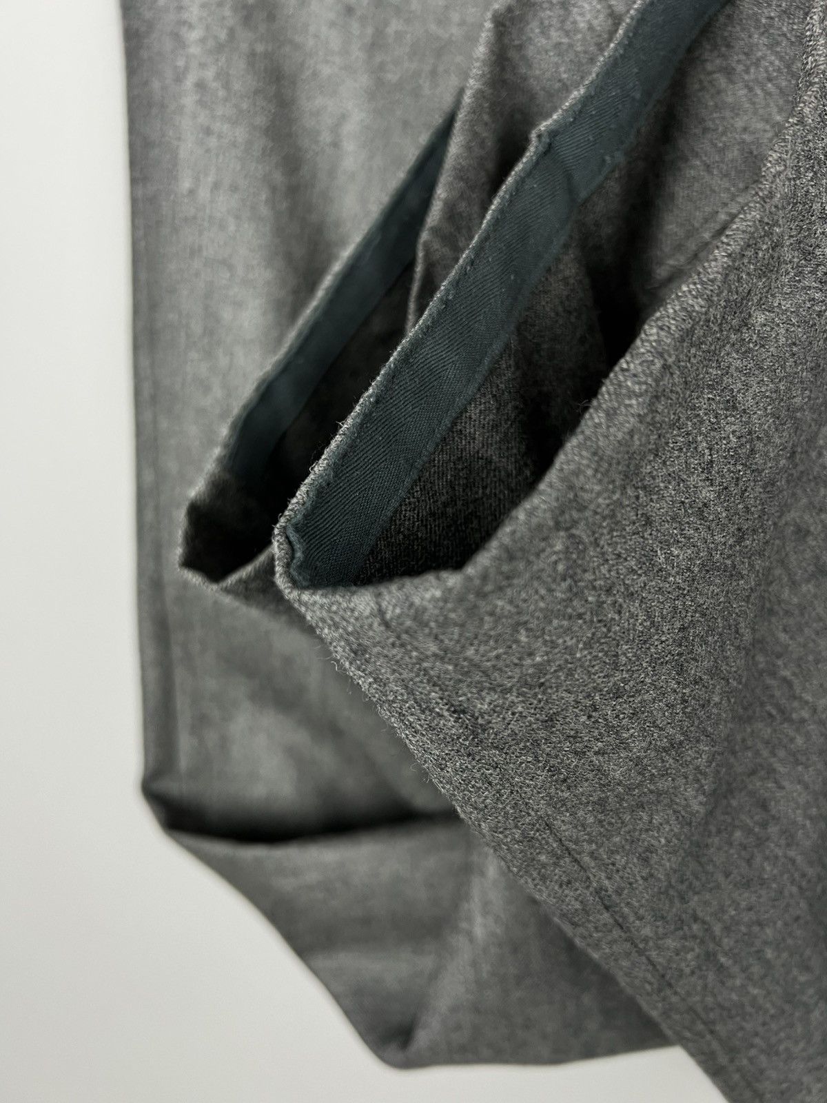 Burberry × Vintage Burberry Loose Casual Wool Pants Vintage Size US 36 / EU 52 - 8 Thumbnail