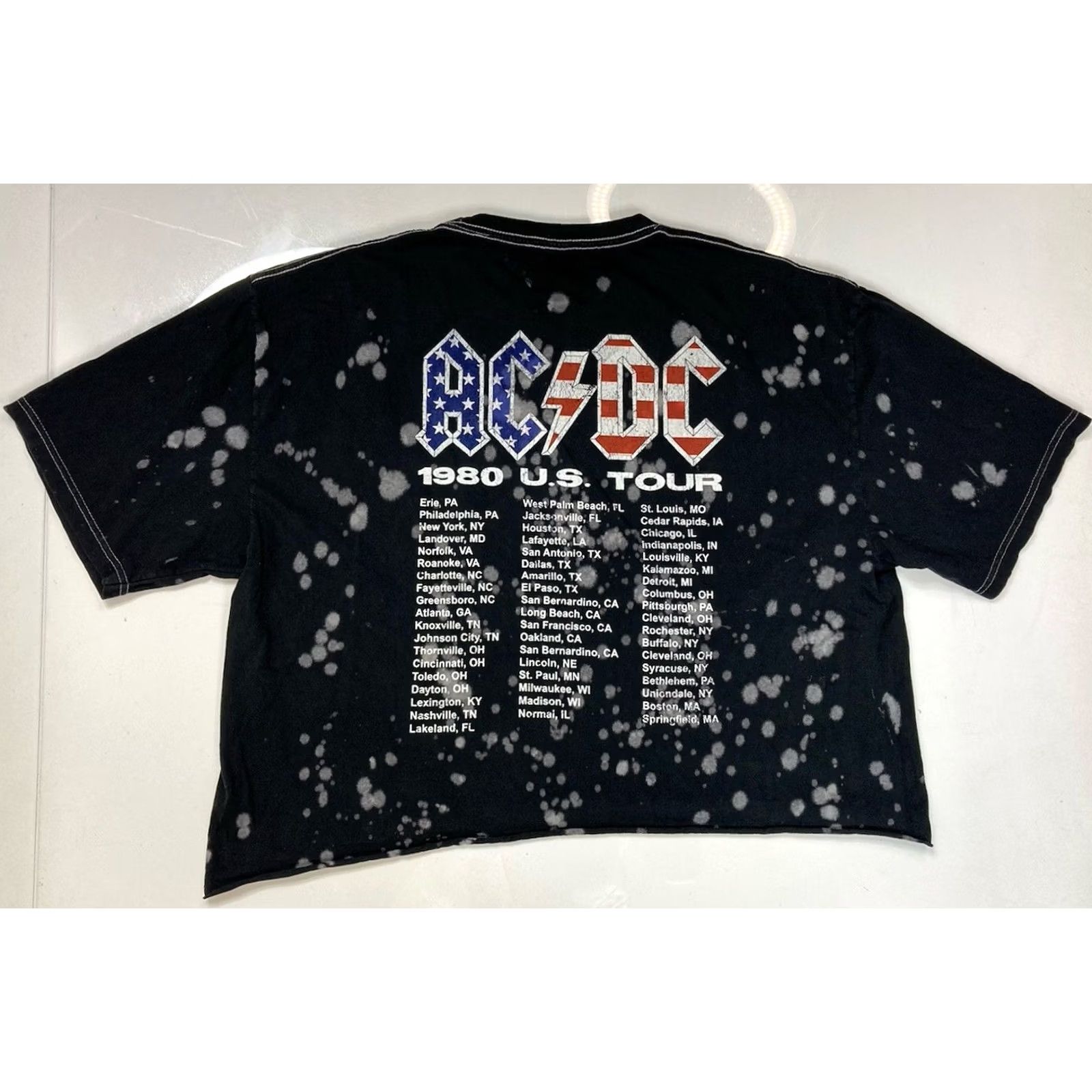 Vintage VINTAGE ACDC 1980 US Tour Crop Graphic T-shirt Women Large Black Short Sleeve Music Size L / US 10 / IT 46 - 3 Thumbnail