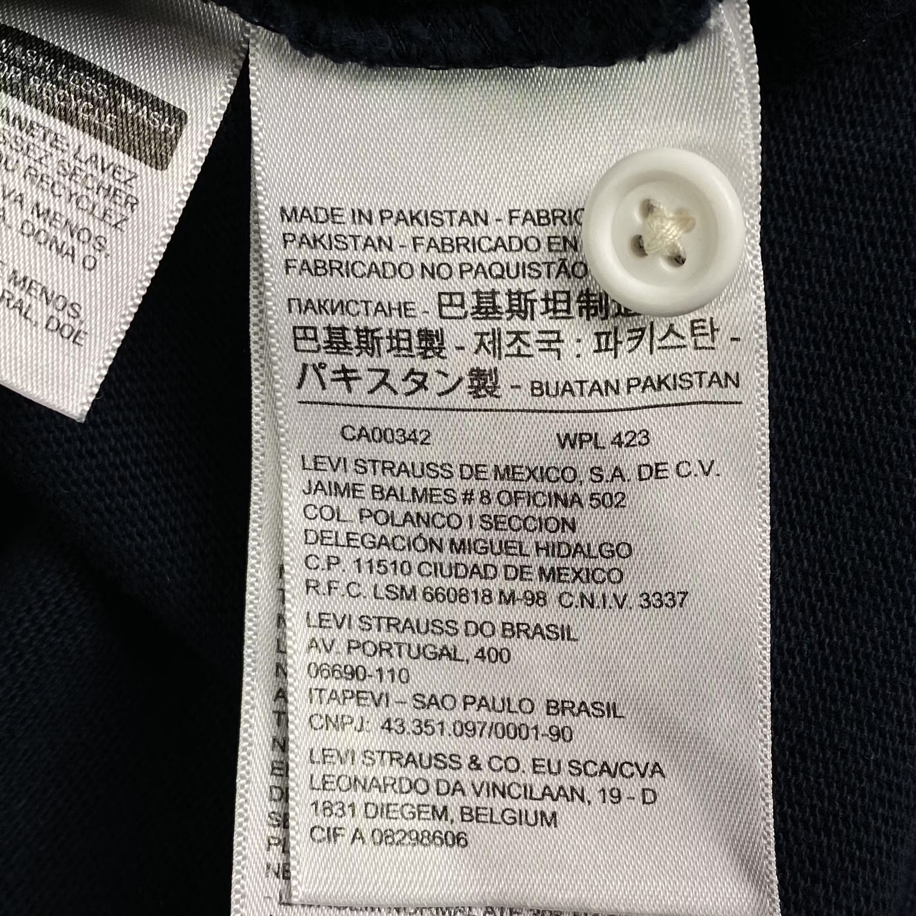 Levi's × Levi's Vintage Clothing × Vintage Mens Levi’s Big Logo Rugby Sweatshirt Size S Size US S / EU 44-46 / 1 - 7 Thumbnail