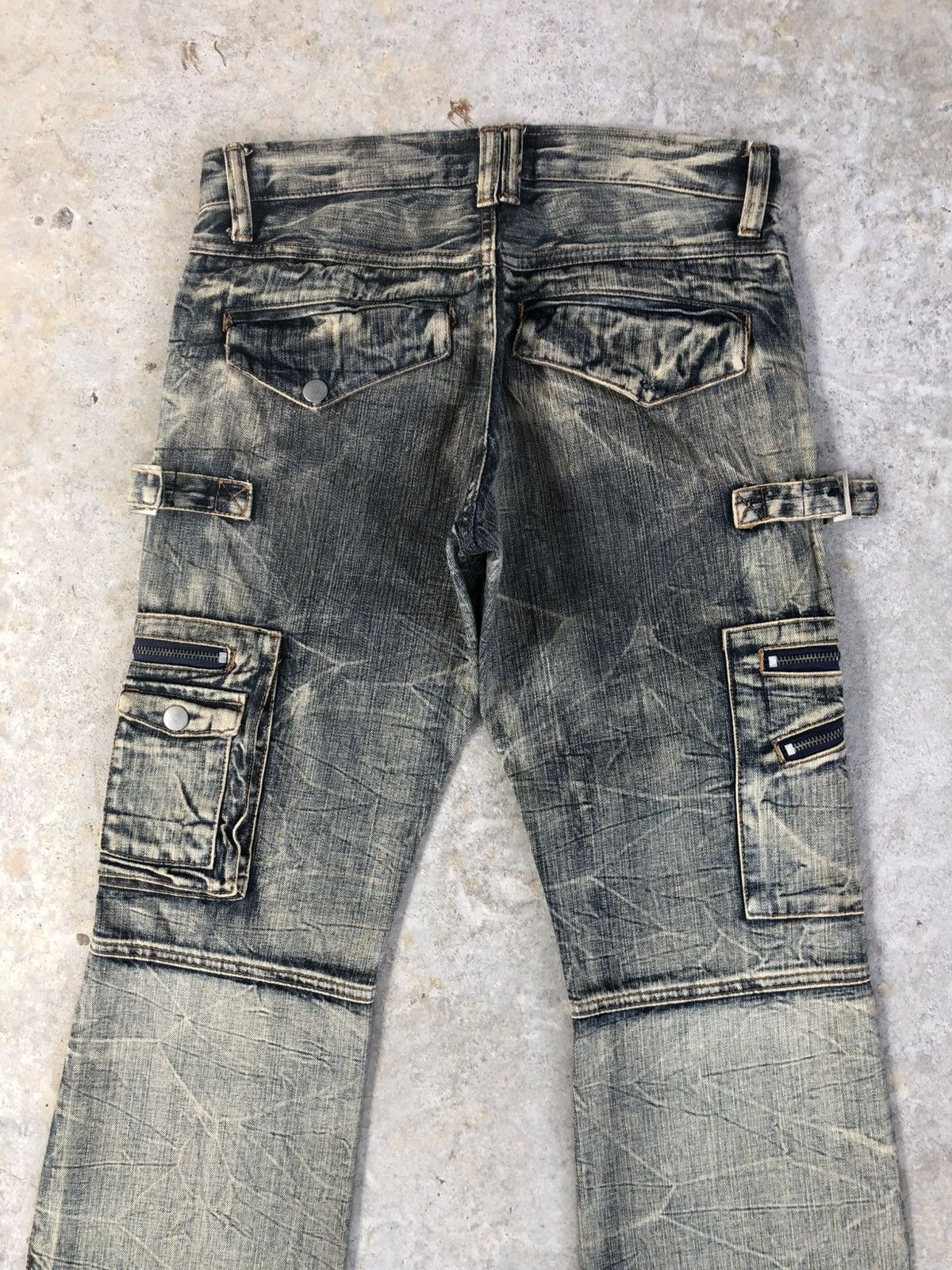 semanticdesign Semantic Design Flared Jeans Multipocket Mudwash Distressed Size US 30 / EU 46 - 8 Thumbnail