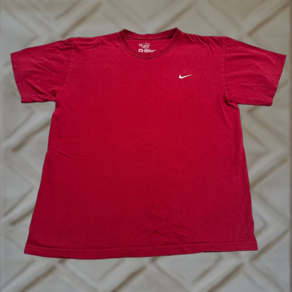 Nike VINTAGE Nike Athletic Dept T-Shirt Shirt Men M Red 90s Swoosh Logo Athletic Fit Short Sleeve Casual Mens Size US M / EU 48-50 / 2 - 1 Thumbnail
