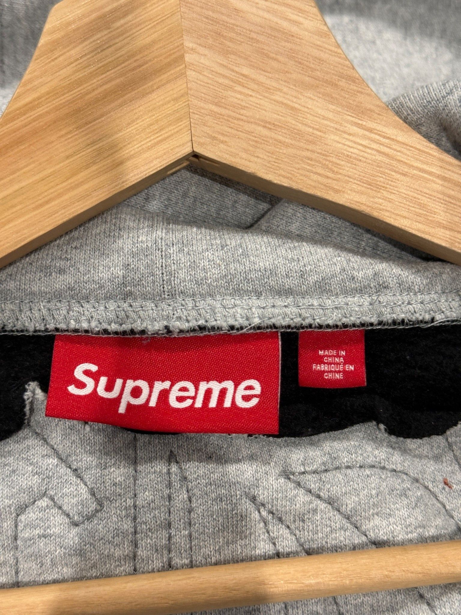 Supreme Supreme Cut Out Zip Up Hooded Sweatshirt Heather Grey Size US S / EU 44-46 / 1 - 7 Thumbnail