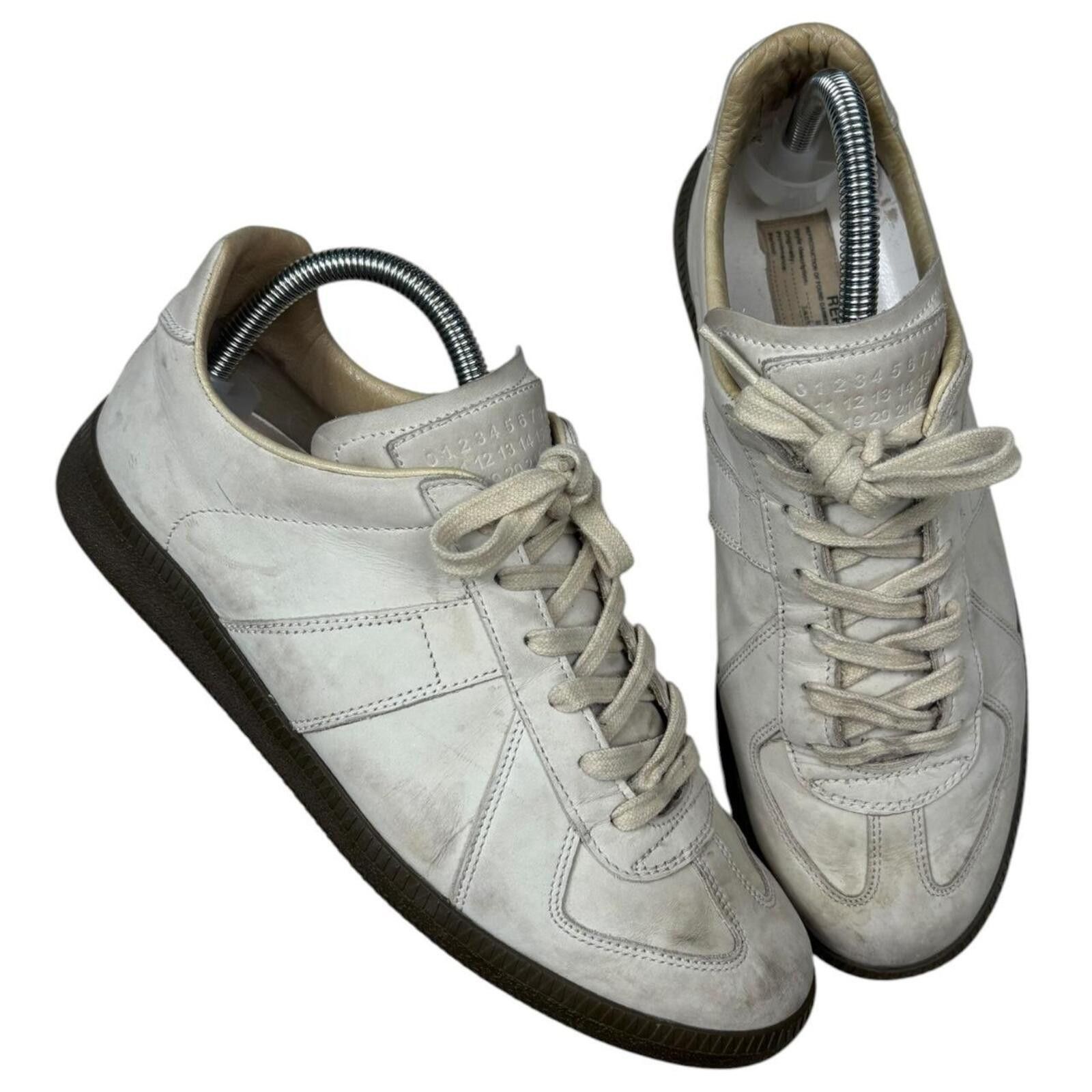 Maison Margiela Maison Margiela GAT (UK6.5) Size US 7.5 / EU 40-41 - 1 Thumbnail