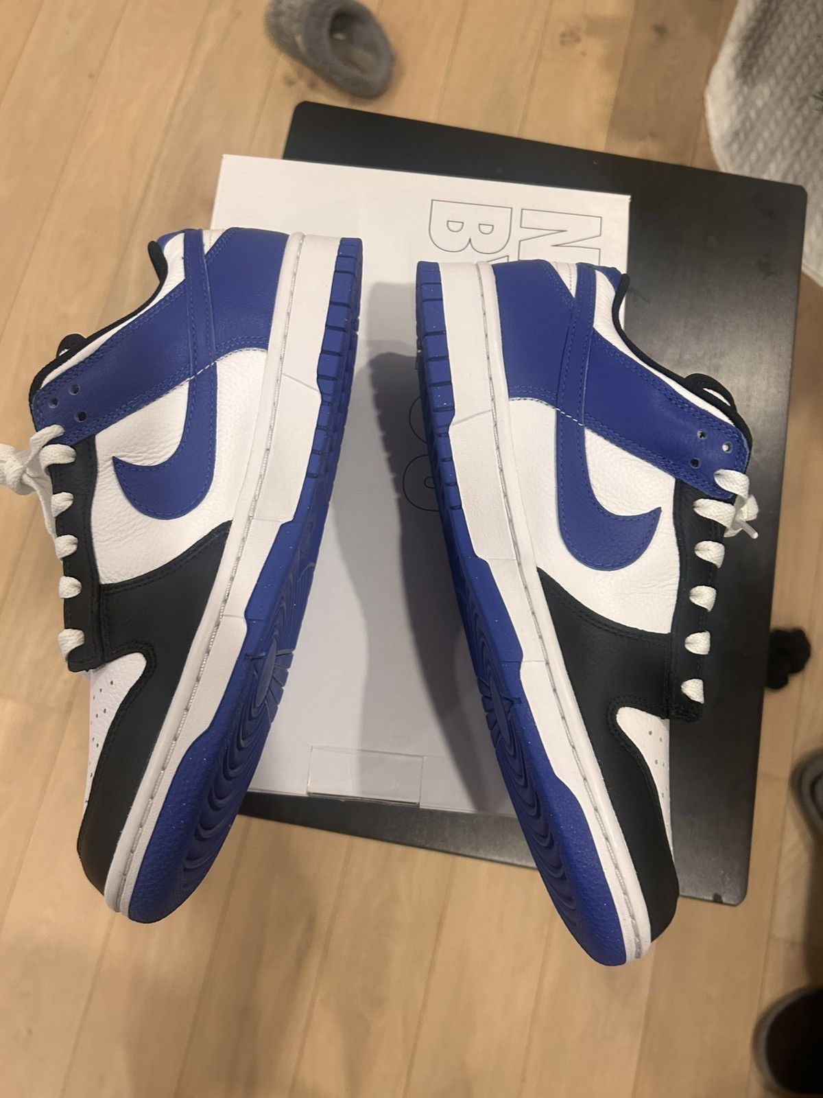 Nike Nike By You Dunk Low Size US 9 / EU 42 - 3 Thumbnail
