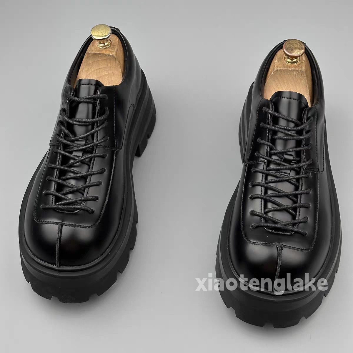 Vintage Unisex outdoor utility punk yuppie grunge thick sole boots Size US 11 / EU 44 - 1 Thumbnail