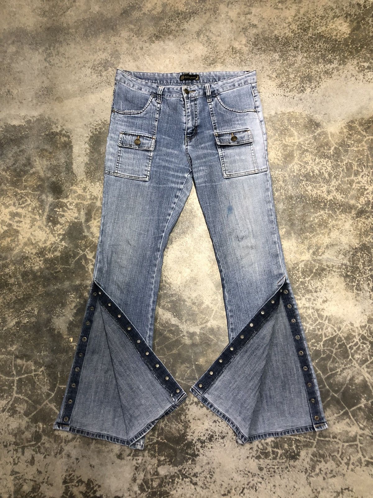 image of Distressed Denim x If Six Was Nine Flared Distressed Bushpant Faded Denim Oririn Jean in Blue (Size