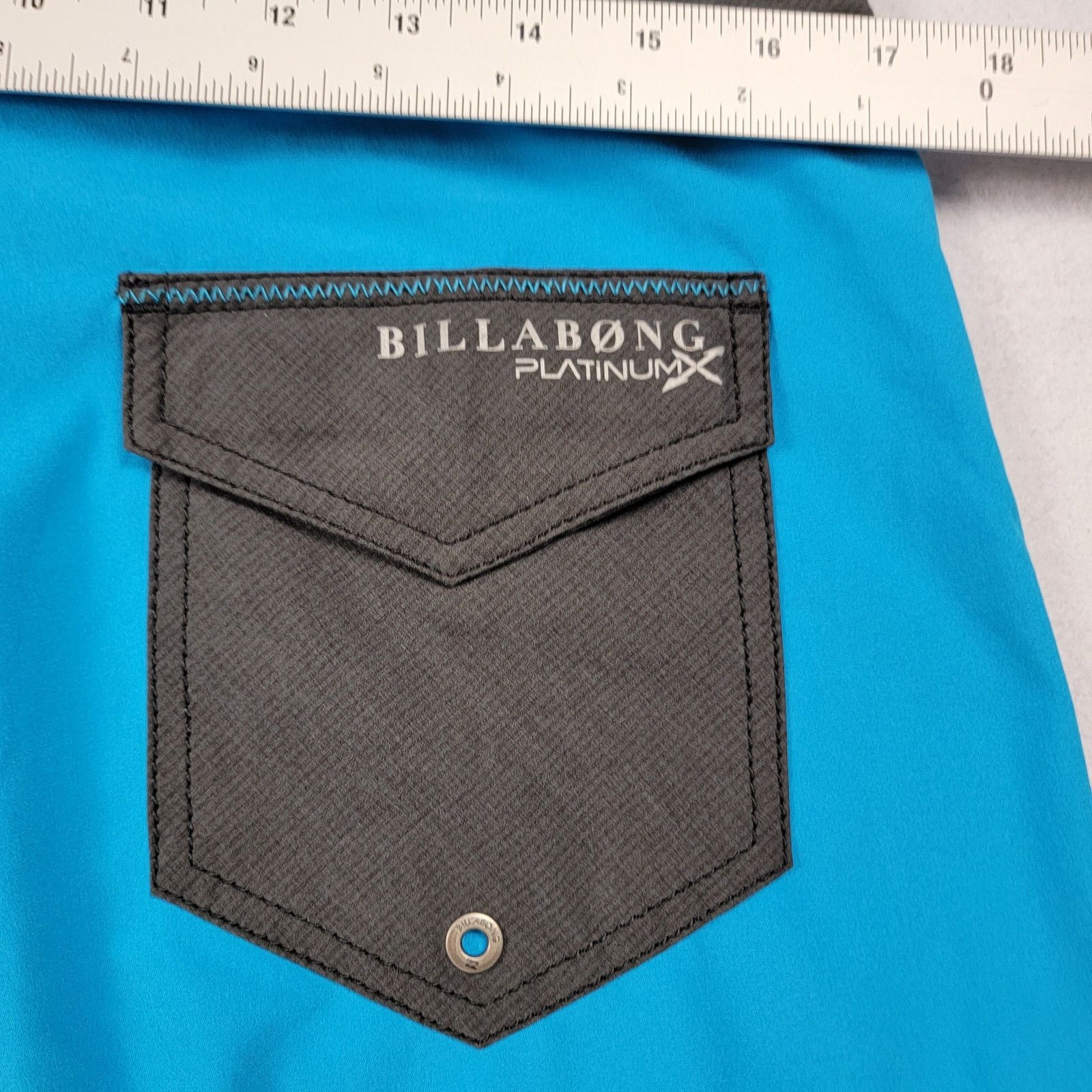Billabong Billabong Men's Blue Shorts - Size 33 - Pre-owned Size US 33 - 7 Thumbnail