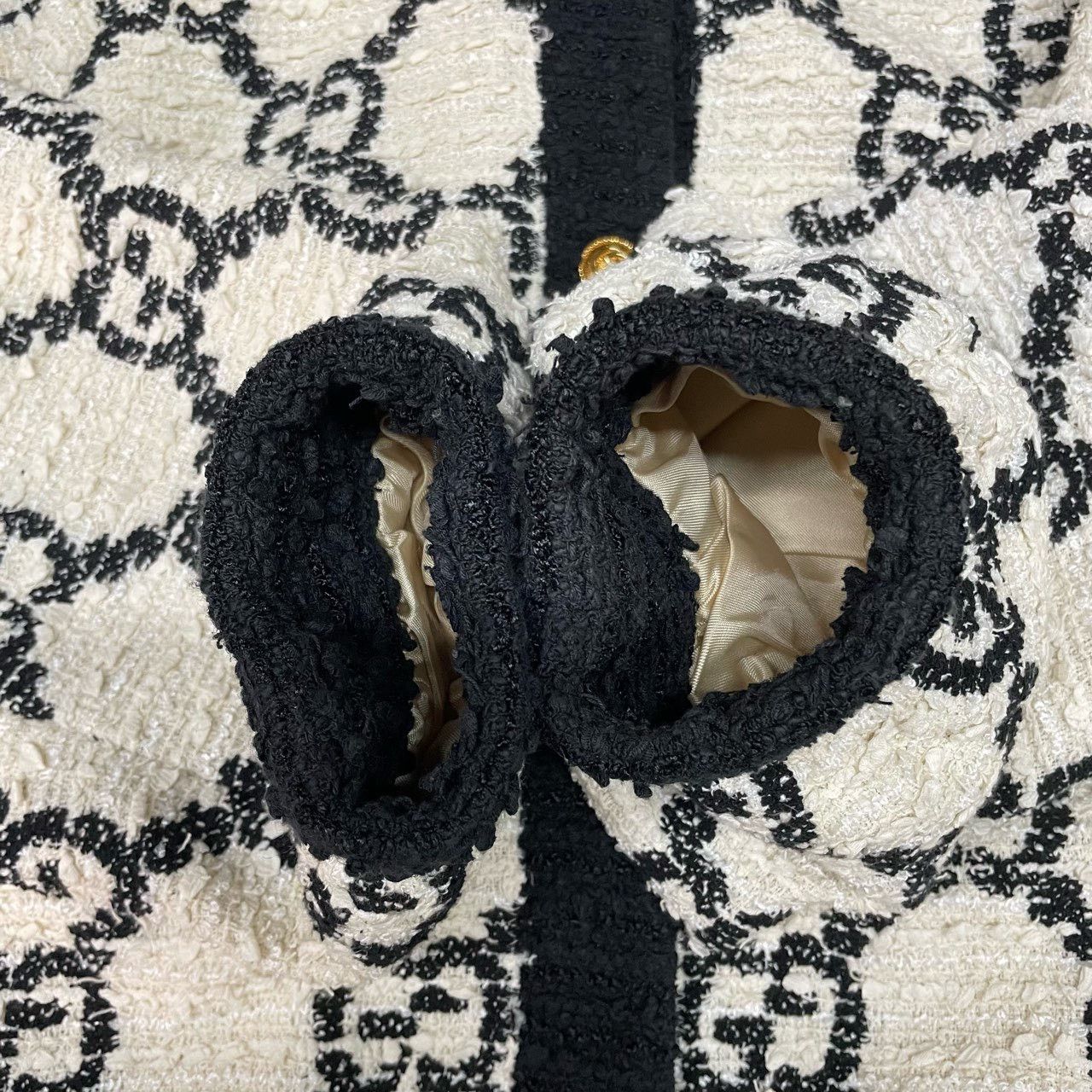 Gucci Gucci White fragrance full-print gold button jacket 2501-Ne Size US XXS / EU 40 - 4 Thumbnail