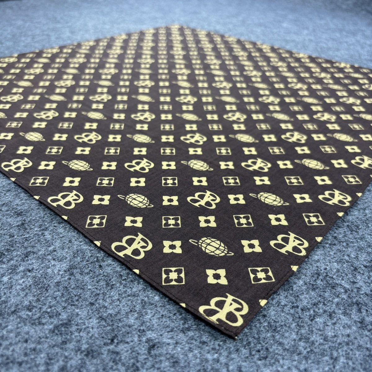 Beams Plus × Vintage Handkerchief # E014 # Bandana # Neckerchief Size ONE SIZE - 5 Thumbnail