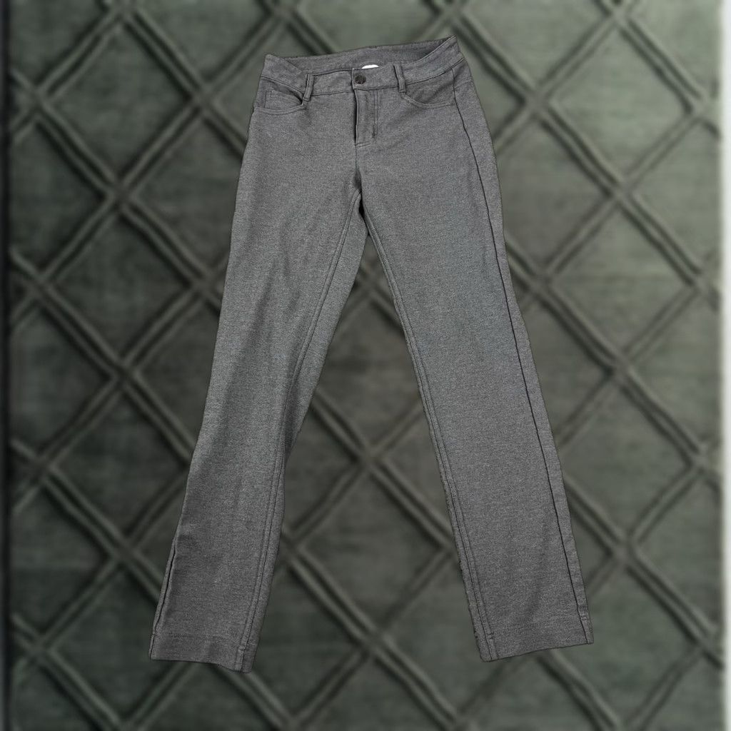 Athleta Athleta Pants Womens 2 Charcoal Gray Button Nylon Rayon Blend Hiking activewear Pants Adults Womens Size 26" / US 2 / IT 38 - 1 Thumbnail