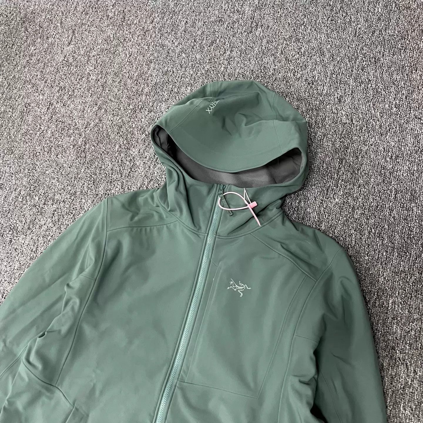 Arc'teryx Arcteryx Gamma Heavyweight W Mid-Length Softshell Coat M NWT Size M / US 6-8 / IT 42-44 - 3 Thumbnail