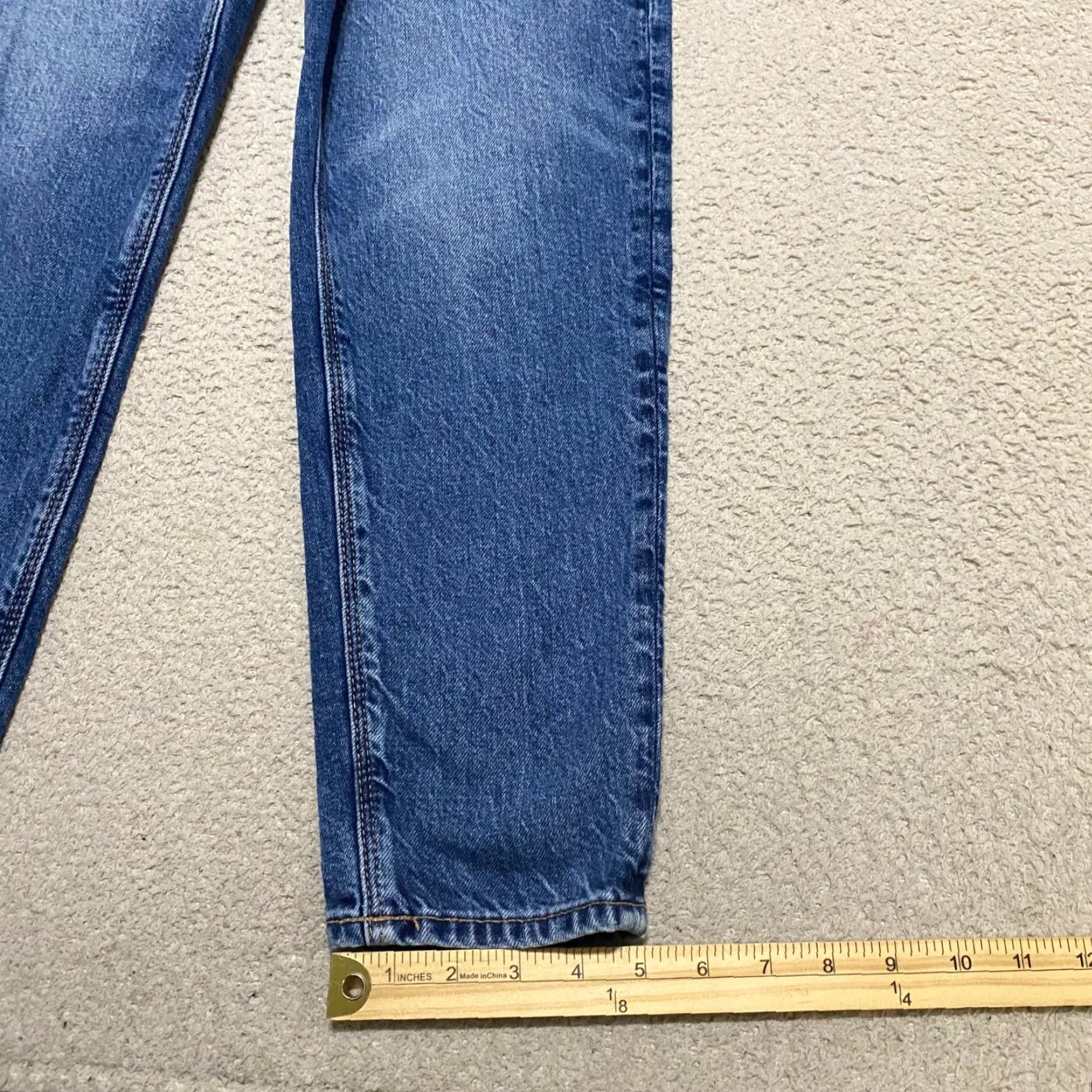 American Eagle Outfitters American Eagle Outfitters Jeans Women Mom Jean Blue Denim Medium Wash High Rise 0 with Stretch 5-Pocket Design Womens Jeans Size 25" / US 0 / IT 36 - 5 Thumbnail