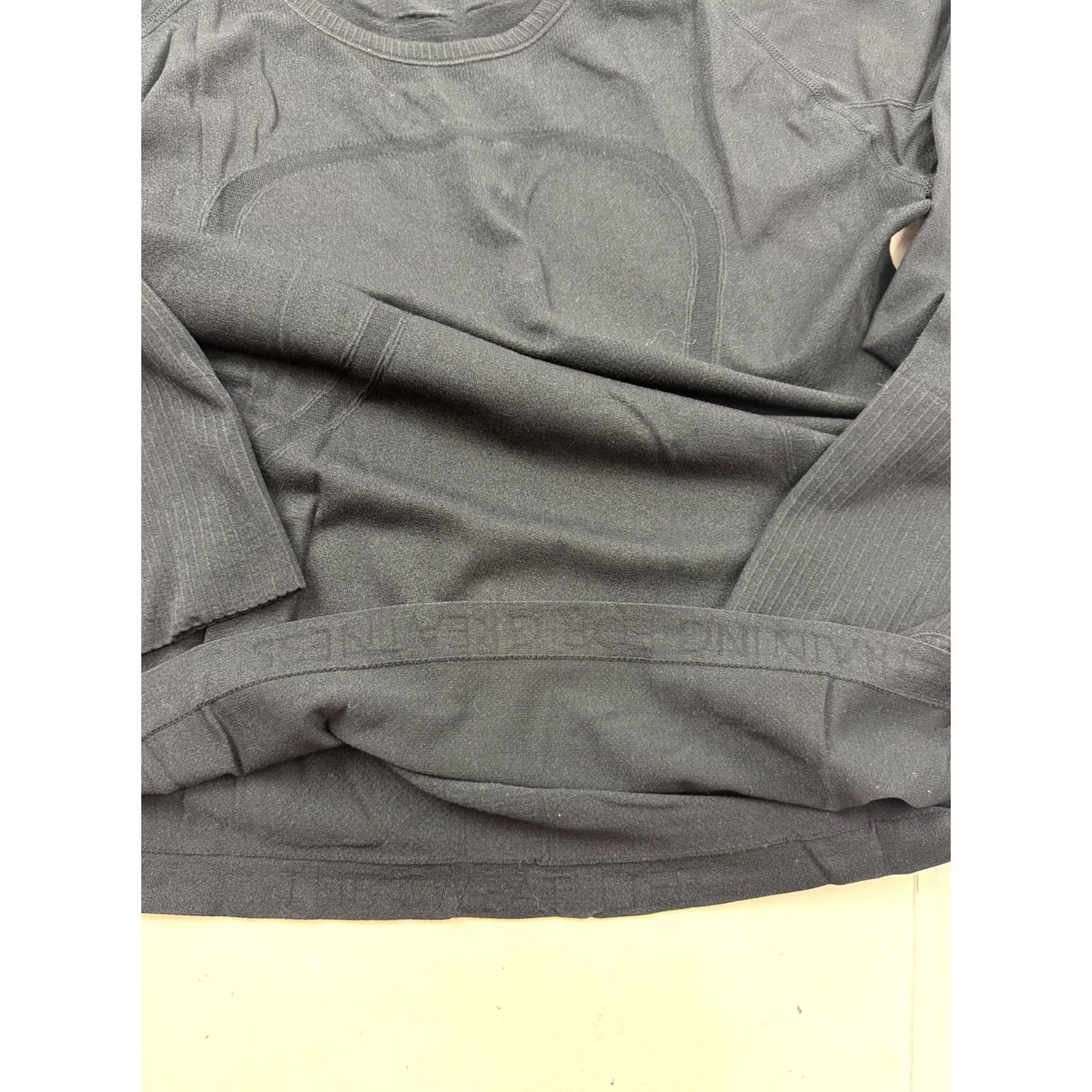Lululemon Lululemon Swiftly Tech Shirt Womens 8/10 Black Long Sleeve Crew Neck Running Gym Training Top Size M / US 6-8 / IT 42-44 - 5 Thumbnail