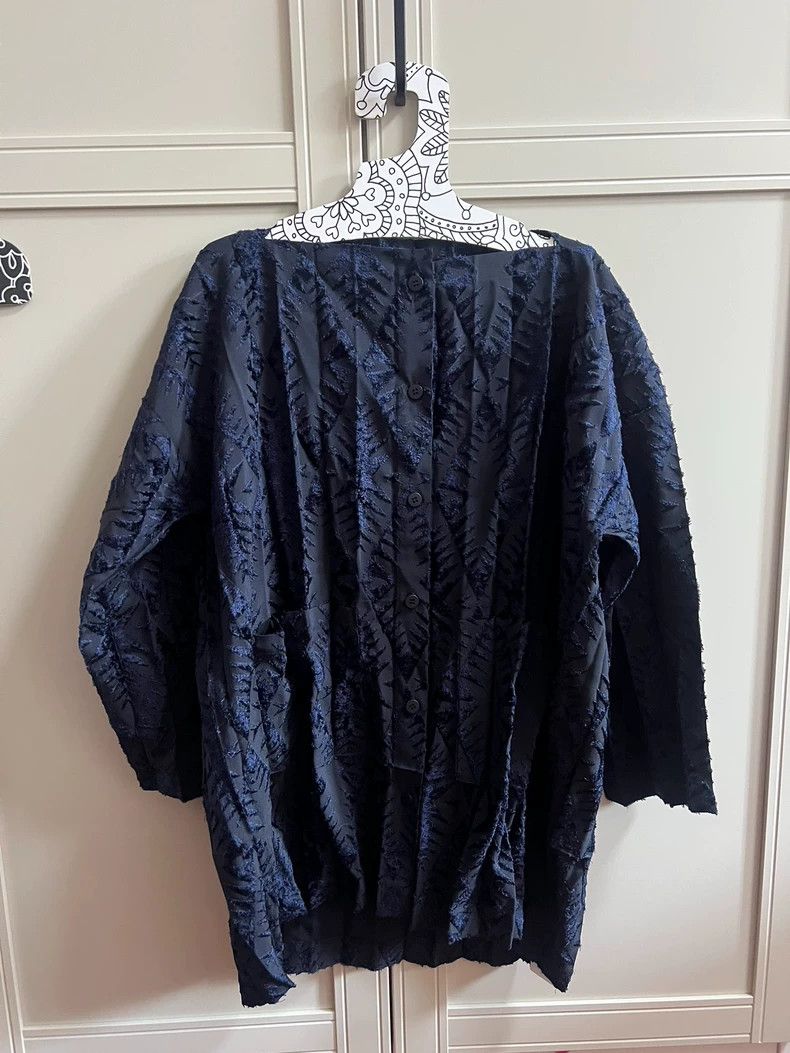 Issey Miyake Issey Miyake size:one size Blue velvet pleated coat Size XS / US 0-2 / IT 36-38 - 3 Thumbnail