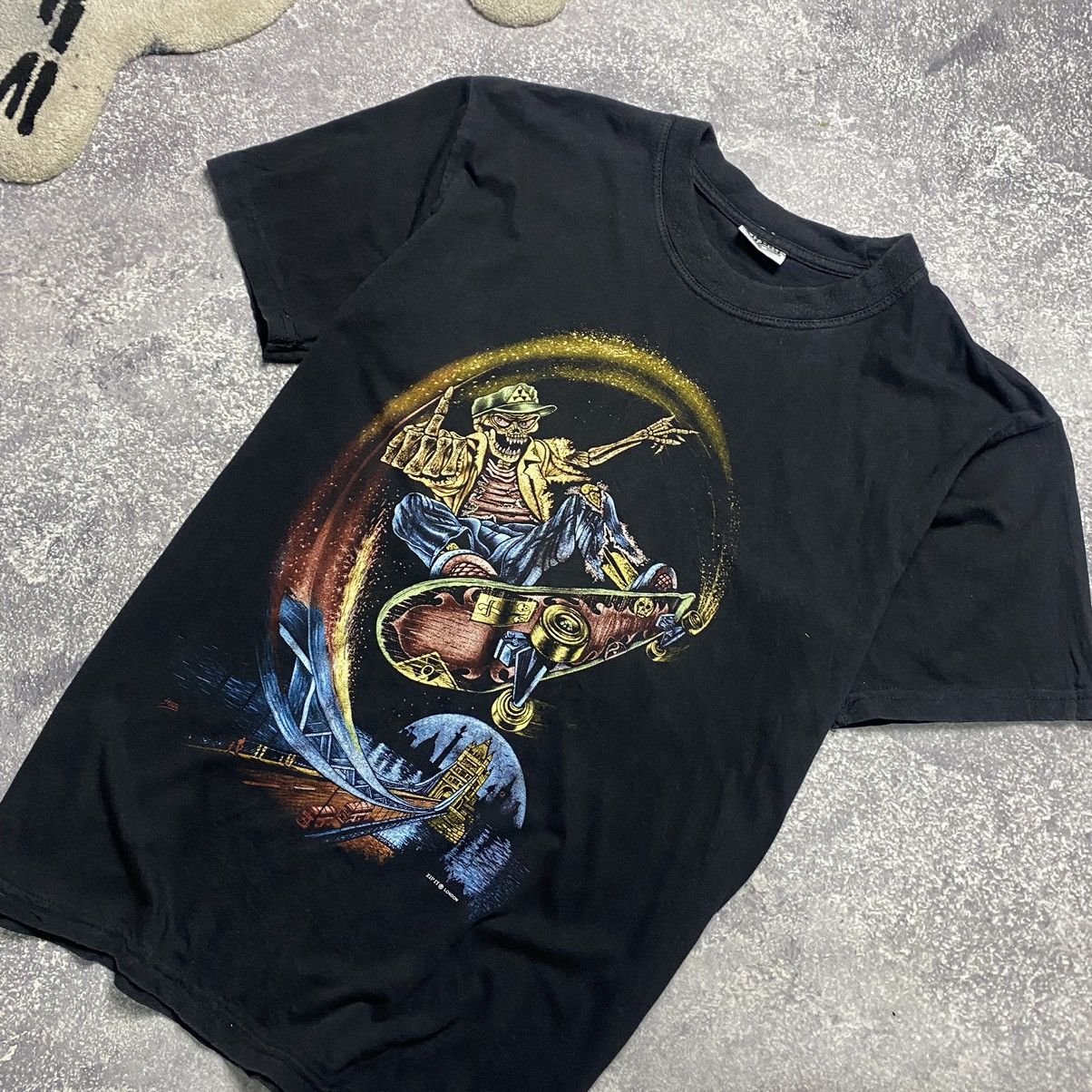 Band Tees Vintage Zip It London 90’s Skateboard Skeleton y2k tee Size US XL / EU 56 / 4 - 2 Thumbnail