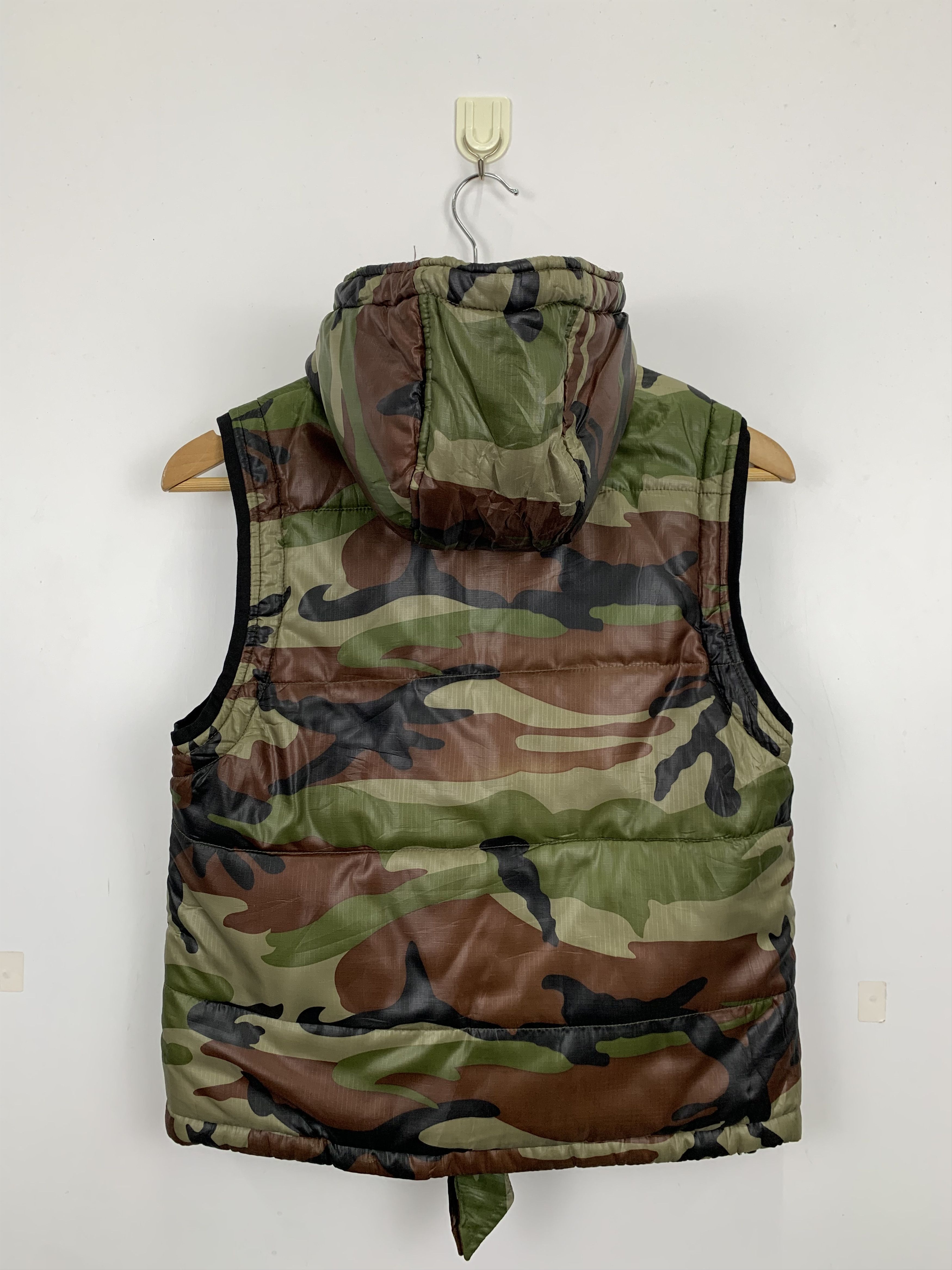 Vintage Vintage Catherine Harnel Camo Hoodie Fishing Vest J1026 Size US M / EU 48-50 / 2 - 3 Thumbnail