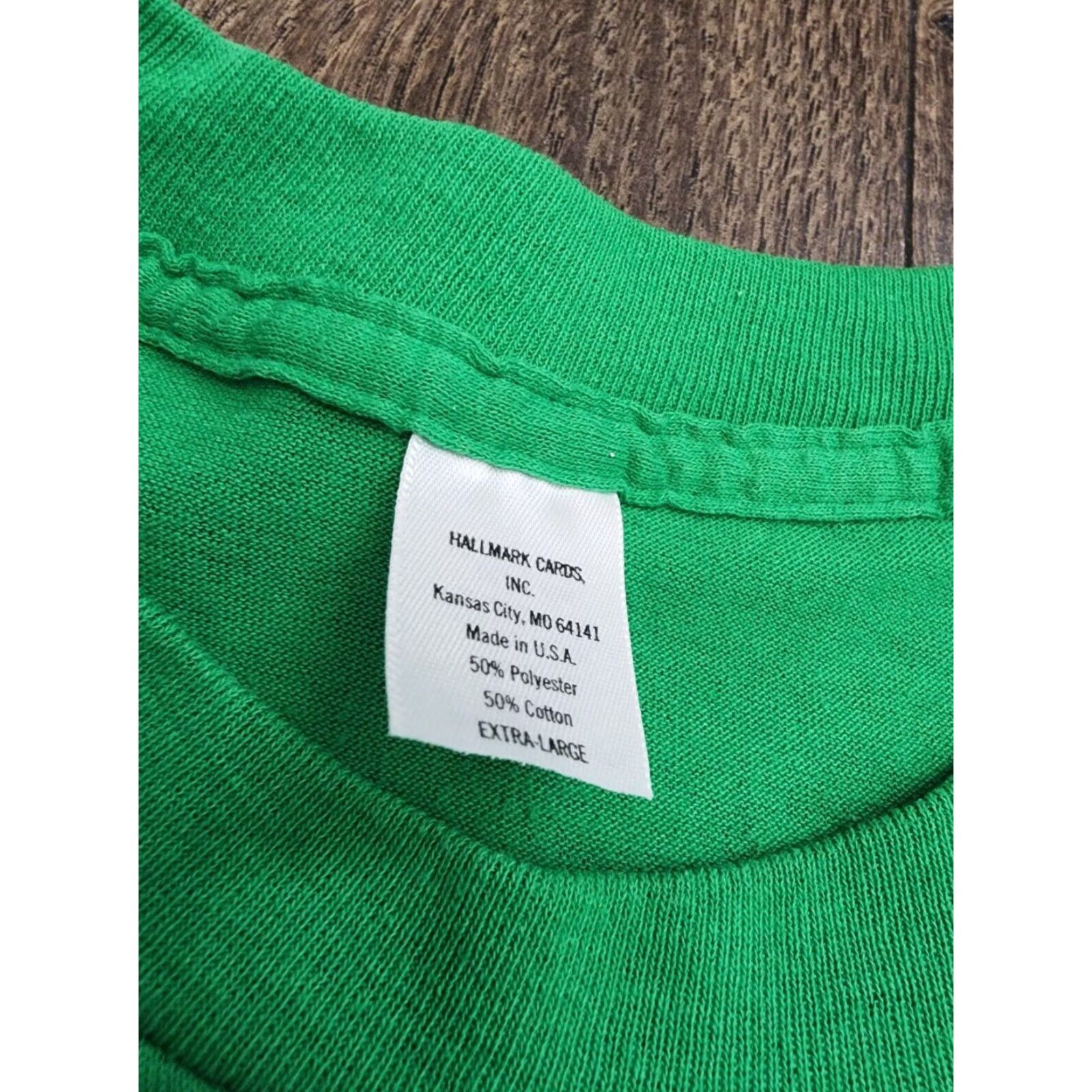 Vintage VINTAGE 90s Hallmark XL Mens Green Short Sleeve Graphic T Shirt When Irish Eyes Are Smiling St Patricks Day Logo Size US XL / EU 56 / 4 - 6 Thumbnail