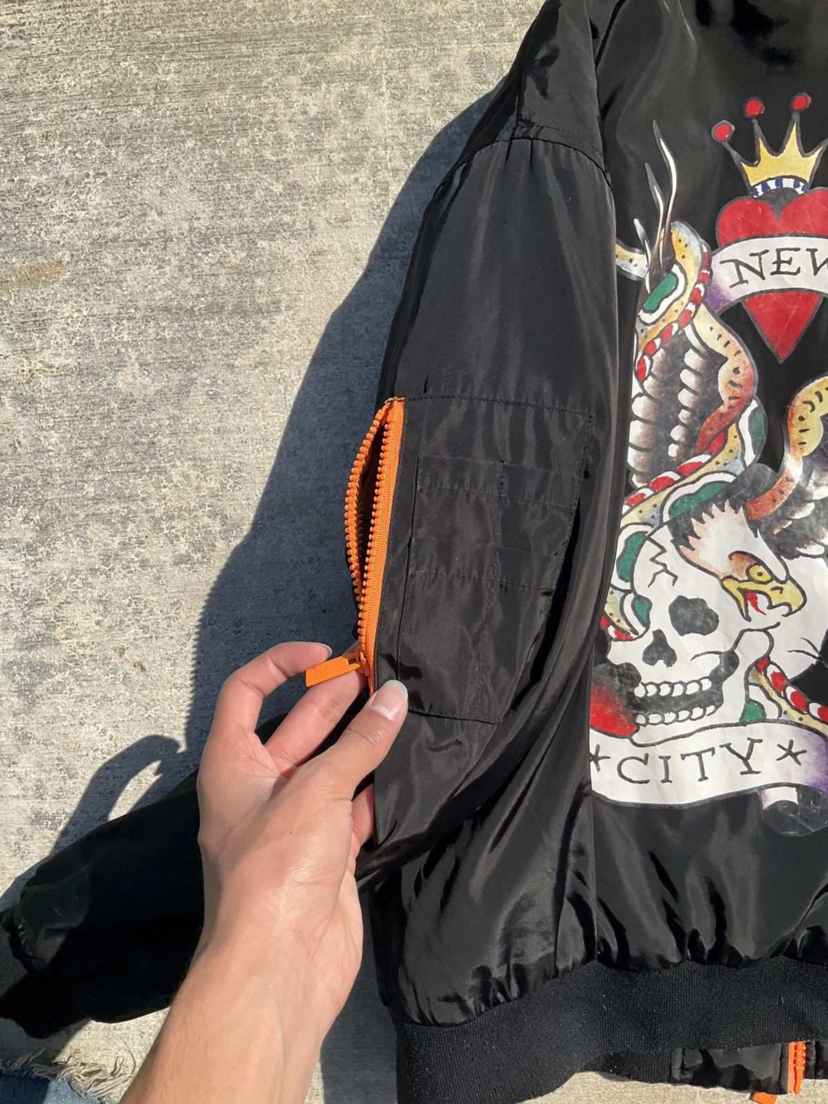 Ed Hardy Ed Hardy “NYC SKULL” bomber Size US L / EU 52-54 / 3 - 5 Thumbnail