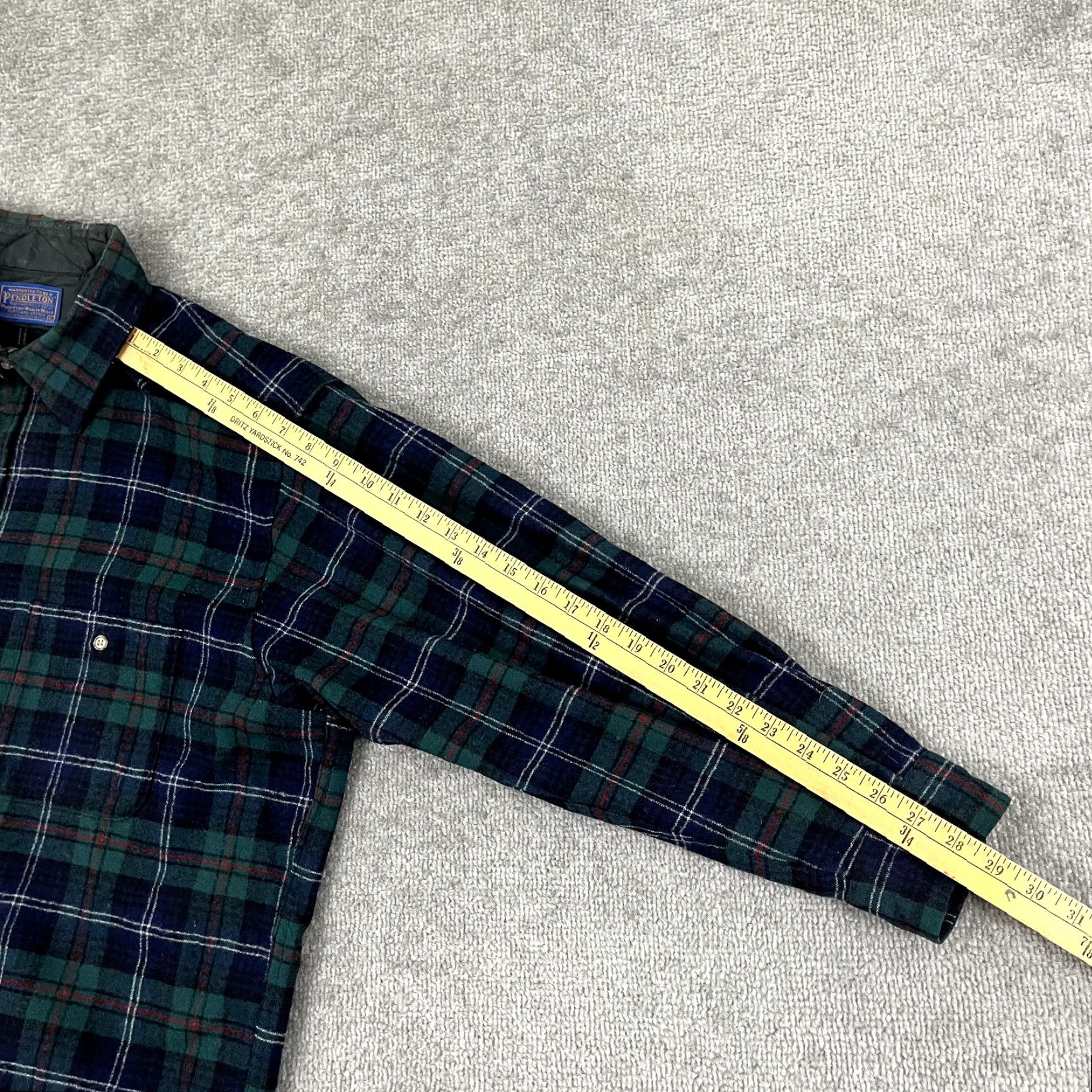 Pendleton VINTAGE Pendleton Shirt Mens XL Tartan Wool Button-Up Long Sleeve Hiking USA Size US XL / EU 56 / 4 - 5 Thumbnail