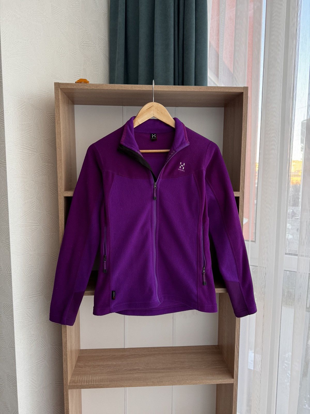 Haglofs × Vintage Vintage Haglofs Astro Scandinavian Purple W’ Fleece Jacket Size S / US 4 / IT 40 - 1 Thumbnail