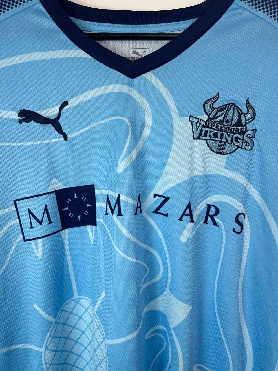 Puma Puma Yorkshire Vikings Cricket Jersey Club MAZARS Sz L Size US L / EU 52-54 / 3 - 2 Thumbnail