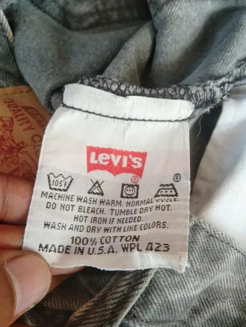 Levi's 90s Vintage Levi's 501 Made In USA Distressed Jeans 34x27 Size US 34 / EU 50 - 11 Thumbnail