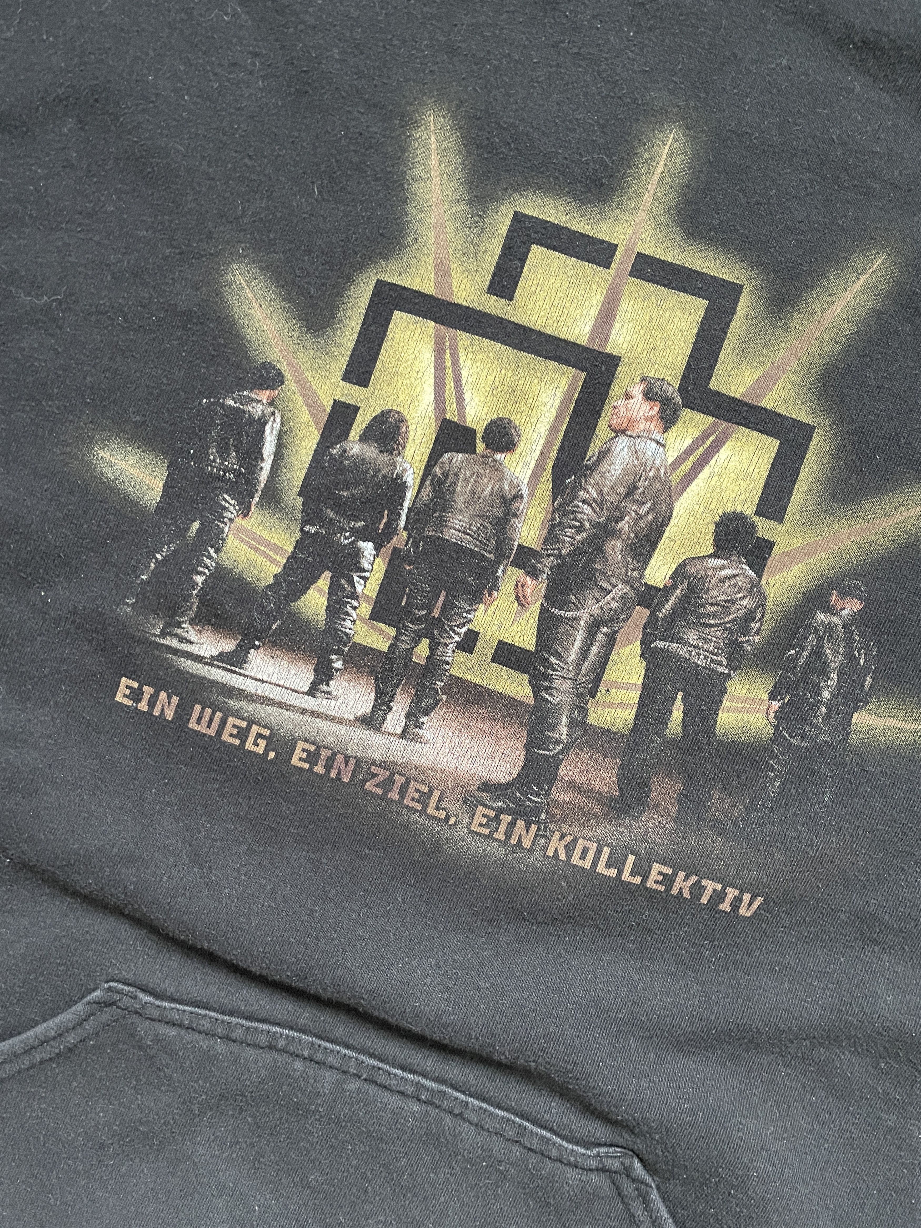 Band Tees Y2K RAMMSTEIN ROSENROT BLACK WASHED BAND TEE Size US M / EU 48-50 / 2 - 3 Thumbnail