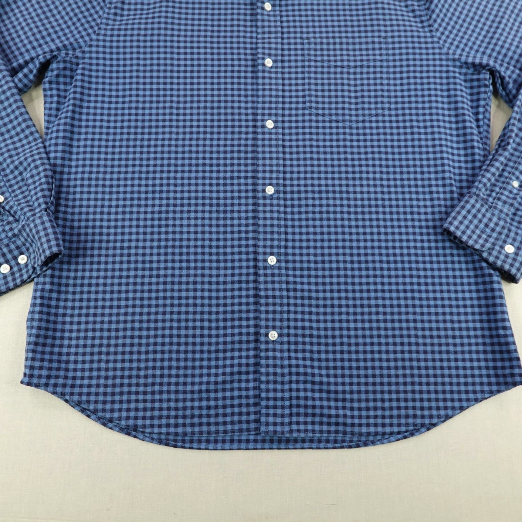 Vintage VINTAGE LL Bean Shirt Men Large Blue Gingham Plaid Slightly Fitted Performance Button Up Size US L / EU 52-54 / 3 - 3 Thumbnail