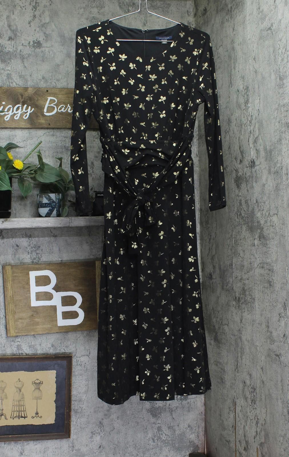 Tommy Hilfiger Nwt Tommy Hilfiger Tie Knit Fit Flare Dress Black / Gold 10 Size L / US 10 / IT 46 - 1 Thumbnail