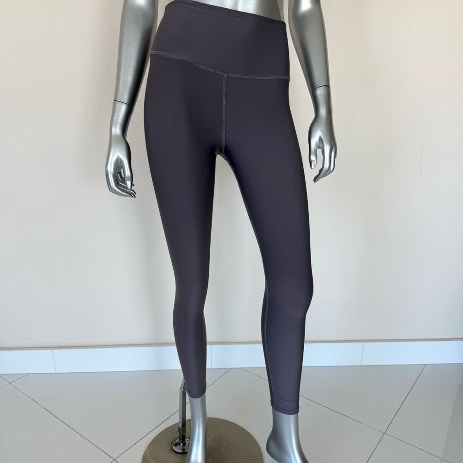 Alo Yoga ALO Yoga women leggings size S Retail 125$ Size 28" / US 6 / IT 42 - 2 Thumbnail