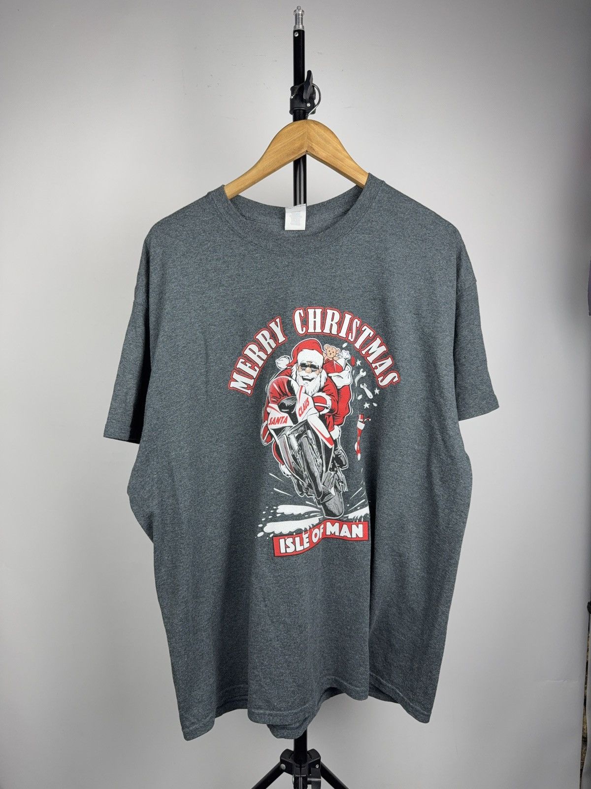Vintage Isle of Man TT Santa Claus Moto Biker Christmas T-Shirt XL Size US XL / EU 56 / 4 - 1 Thumbnail