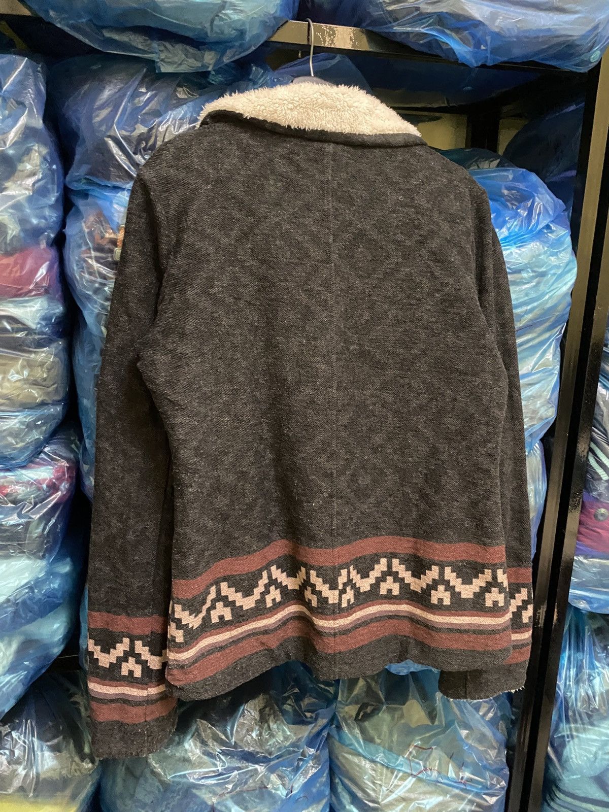 Rip Curl Vintage Rip Curl Sherpa Lined Ethnic Jacket Aztec Print Size M / US 6-8 / IT 42-44 - 12 Thumbnail