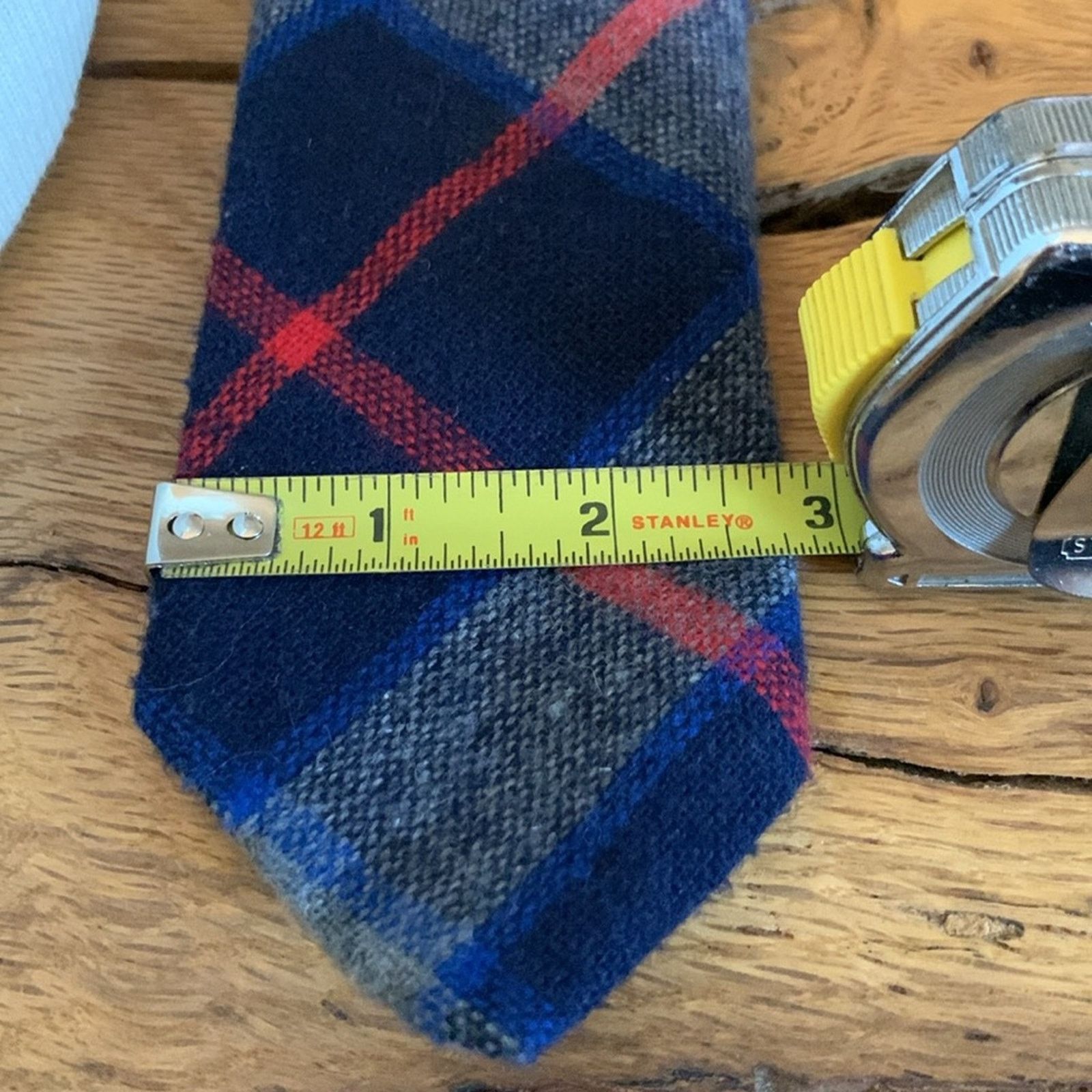 Vintage Scottish tartan clan plaid woven wool necktie Great Britain Size ONE SIZE - 7 Thumbnail
