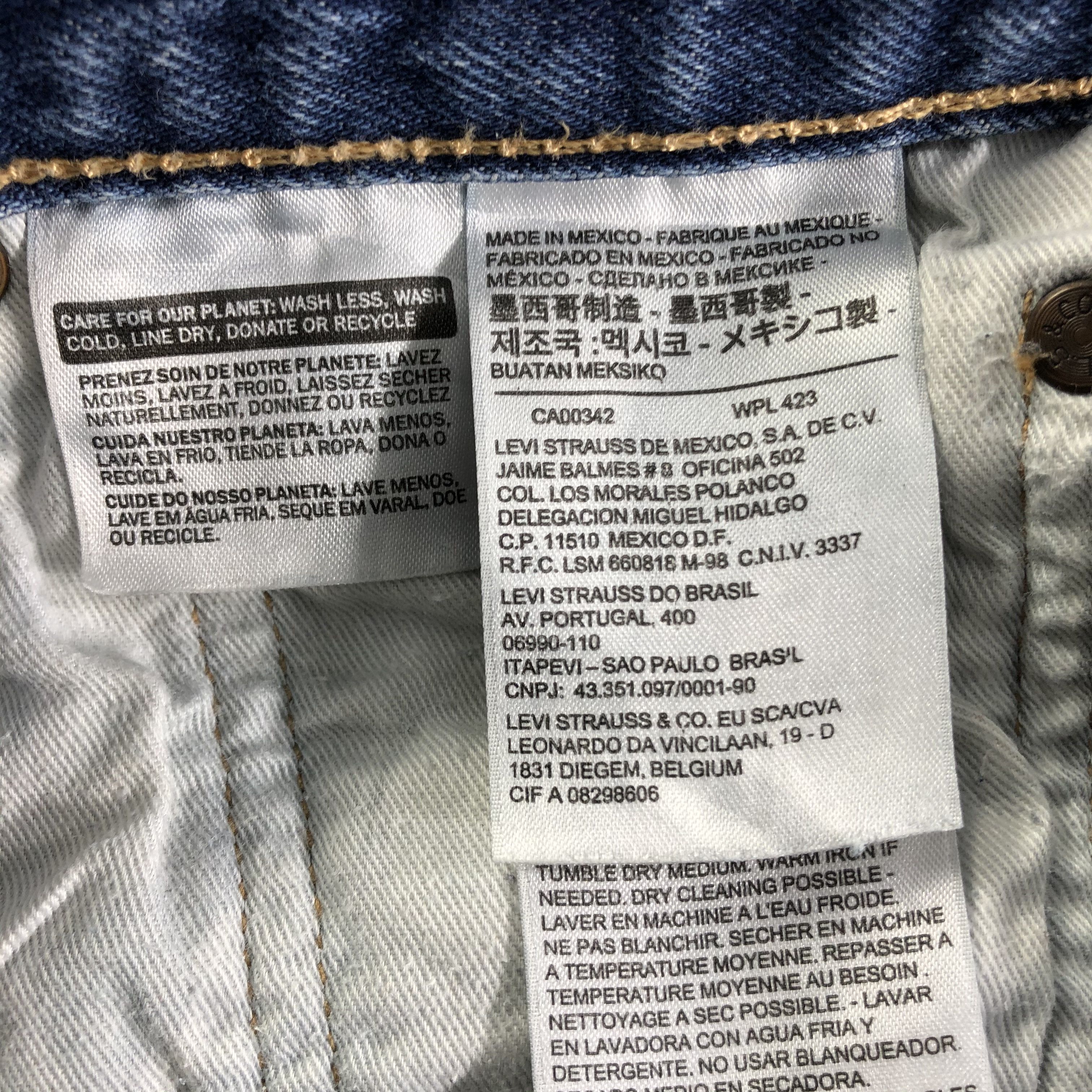 Levi's Vintage Blue Wash Levis 501 Jeans-J3722 Size US 37 - 11 Thumbnail