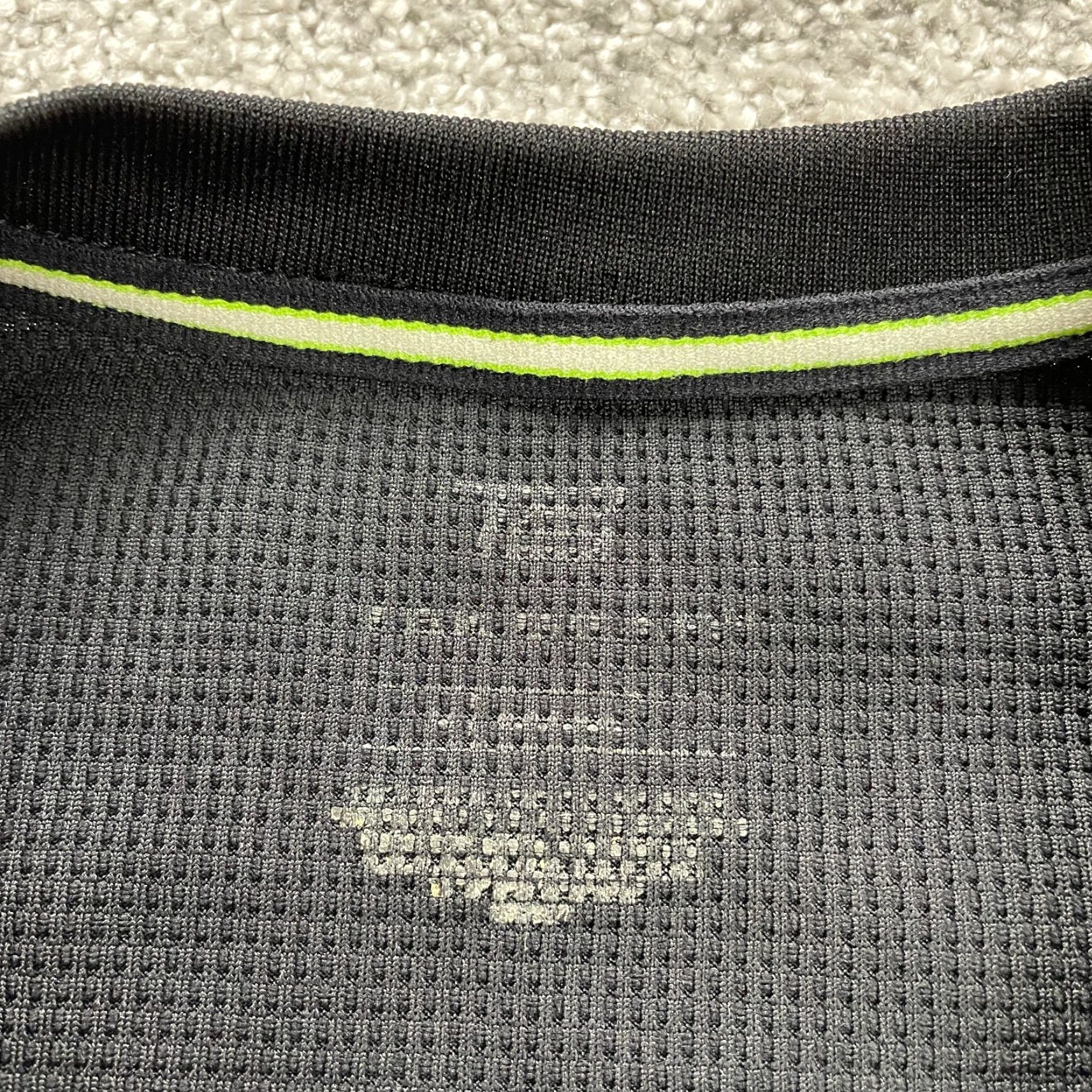 Vintage Unbranded Long Sleeve Crew Neck T-Shirt Men’s Medium Black Knit Activewear Size US M / EU 48-50 / 2 - 4 Thumbnail