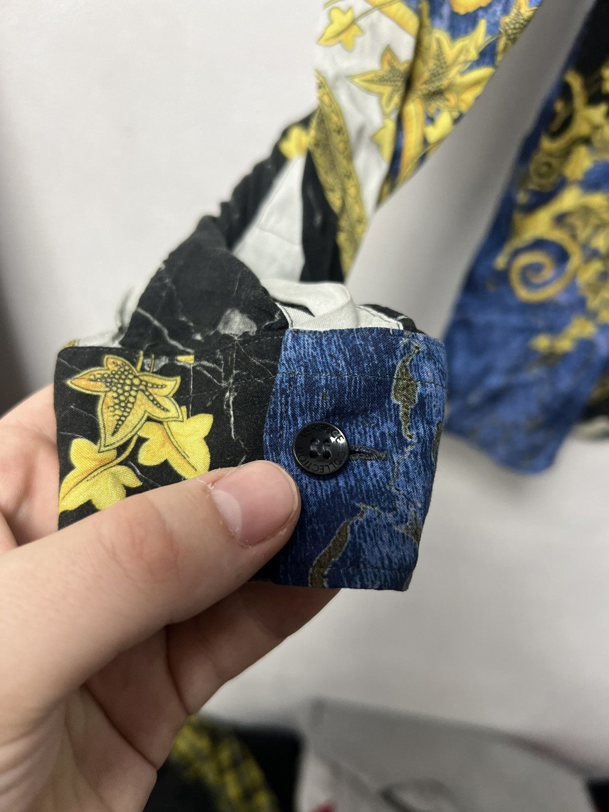 Versace Versace Silk Shirt Size US M / EU 48-50 / 2 - 7 Thumbnail