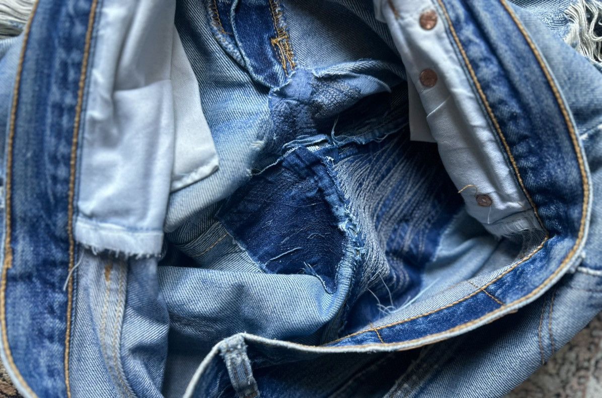 Levi's Vintage Clothing Levi’s 501 Jeans 1990s Size US 32 / EU 48 - 4 Thumbnail