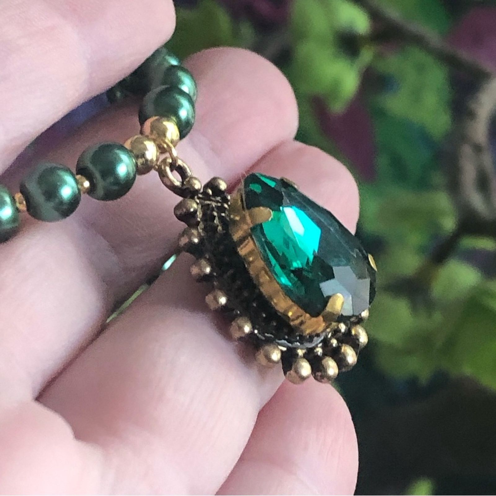 Handmade Handcrafted repurpose teardrop emerald stone Pearl necklace Size ONE SIZE - 9 Thumbnail