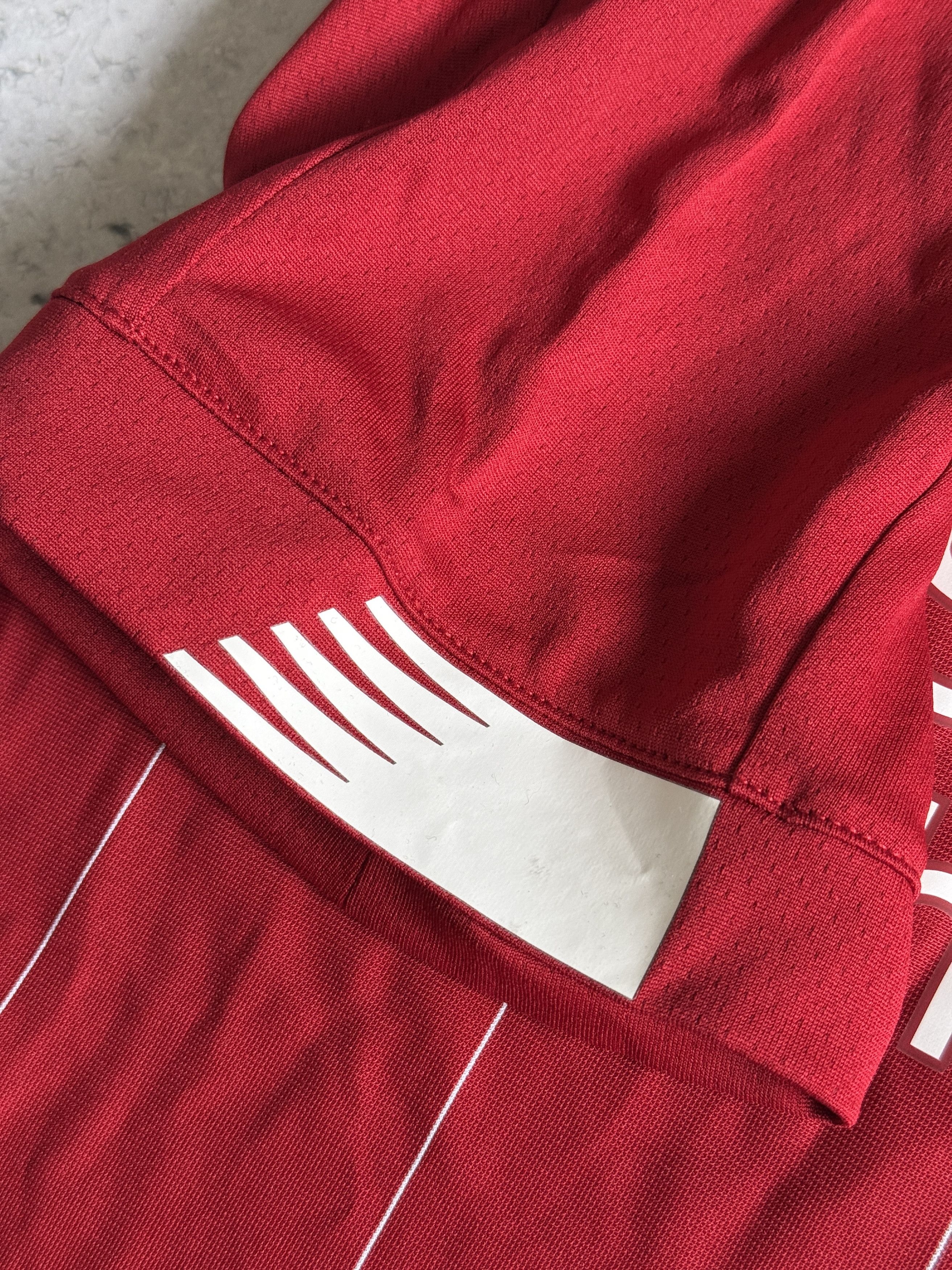 New Balance LIVERPOOL 2019 2020 FOOTBALL SHIRT SOCCER JERSEY L Size US L / EU 52-54 / 3 - 6 Thumbnail