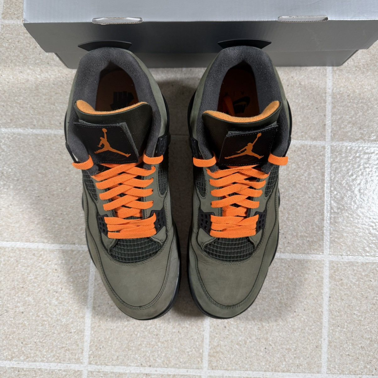 Jordan Brand Size 11.5 - Men's Undefeated x Air Jordan 4 Retro 2025 Size US 11.5 / EU 44-45 - 4 Thumbnail
