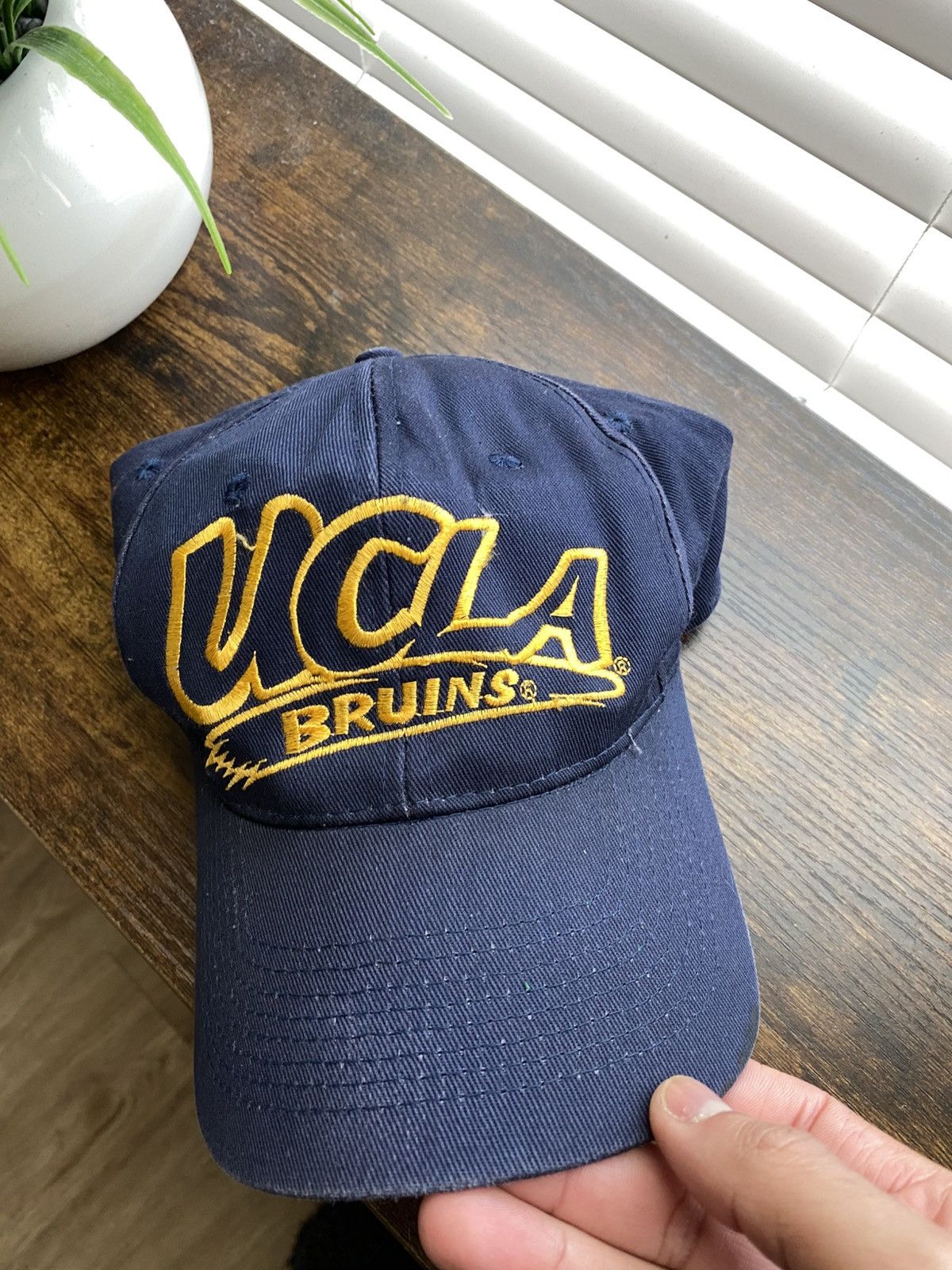 Vintage Vintage 90s UCLA Bruins Snapback Hat Size ONE SIZE - 2 Thumbnail