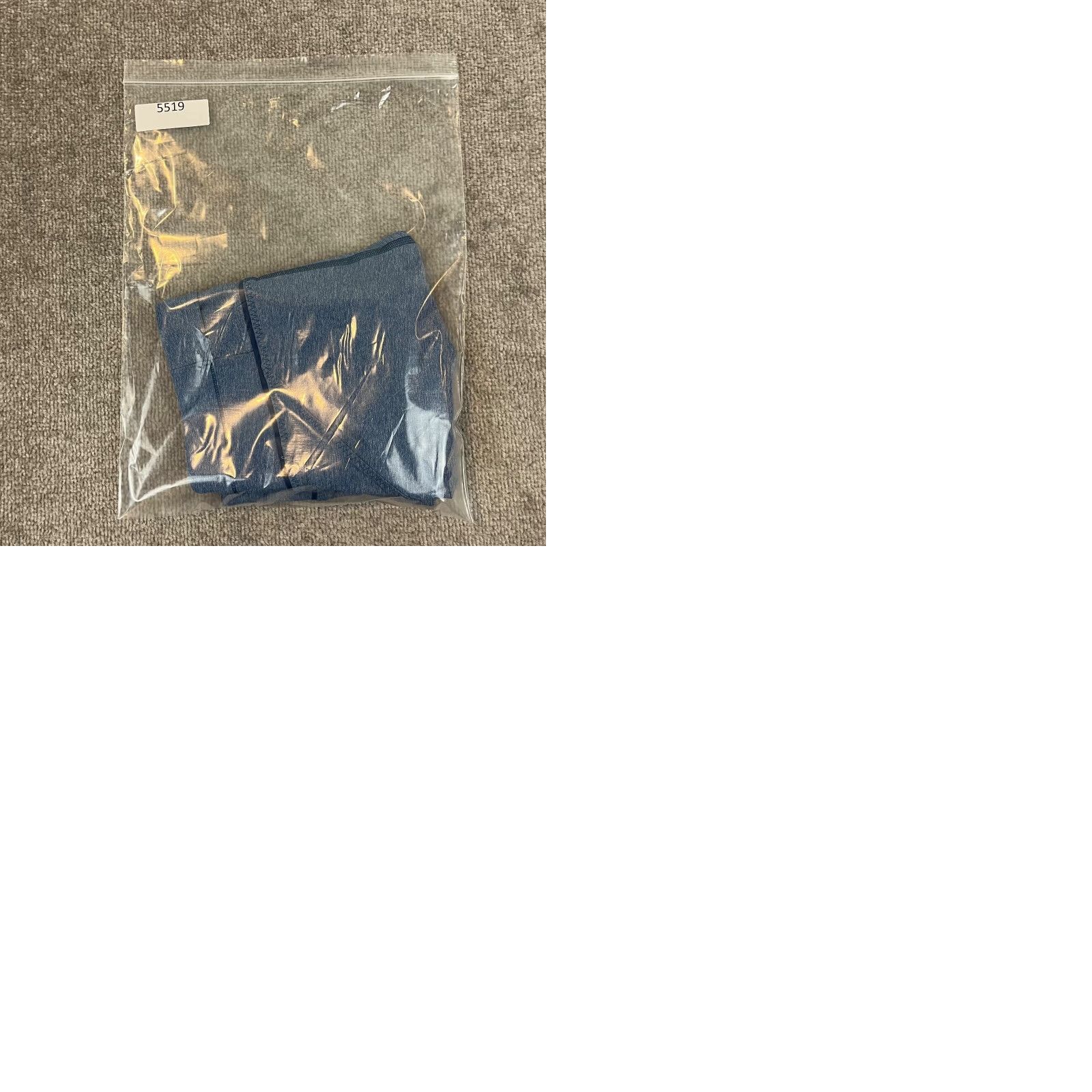 Lululemon LULUEMON Leggings Women Size 6 Blue 17" Capris Cropped Gym Pocket Training Tough Size 28" / US 6 / IT 42 - 9 Thumbnail