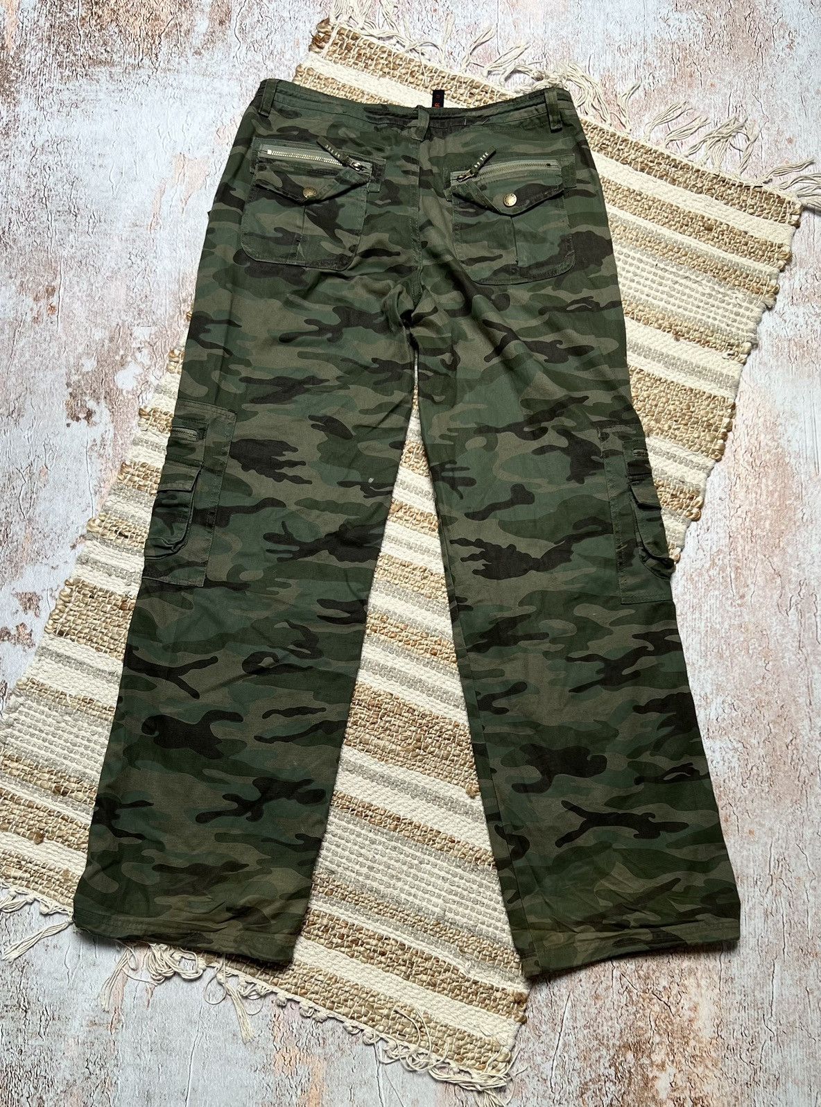 Japanese Brand × Vintage Vintage military camo cargo pants Size US 33 - 8 Thumbnail