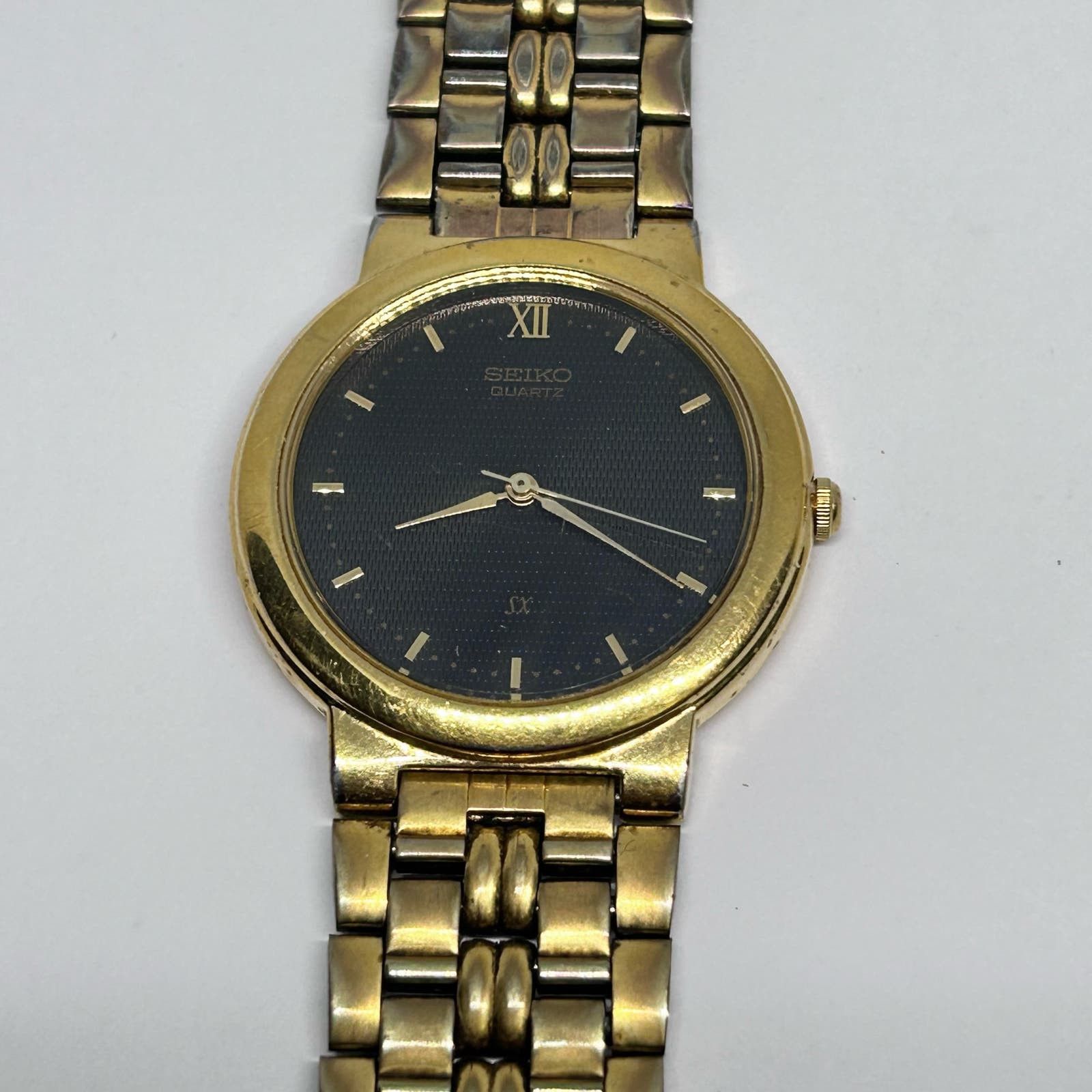 Seiko Seiko V701-1K00 SK Gold Tone WR Steel Quartz Watch Seiko Seiko V701-1K00 SK Gold Tone WR Steel Quartz Watch