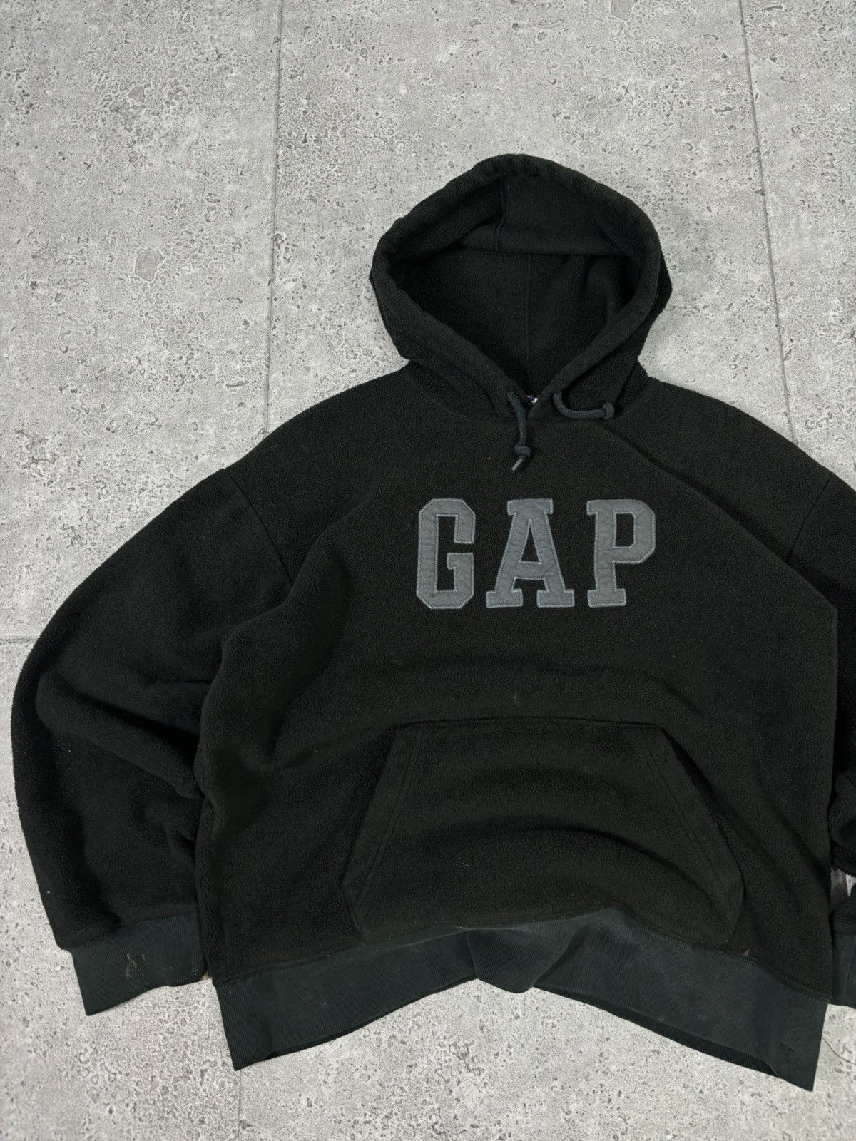 Gap × Japanese Brand × Vintage Vintage GAP Boxy Fleece Hoodie Embroidered Logo Hip Hop Size US L / EU 52-54 / 3 - 4 Thumbnail