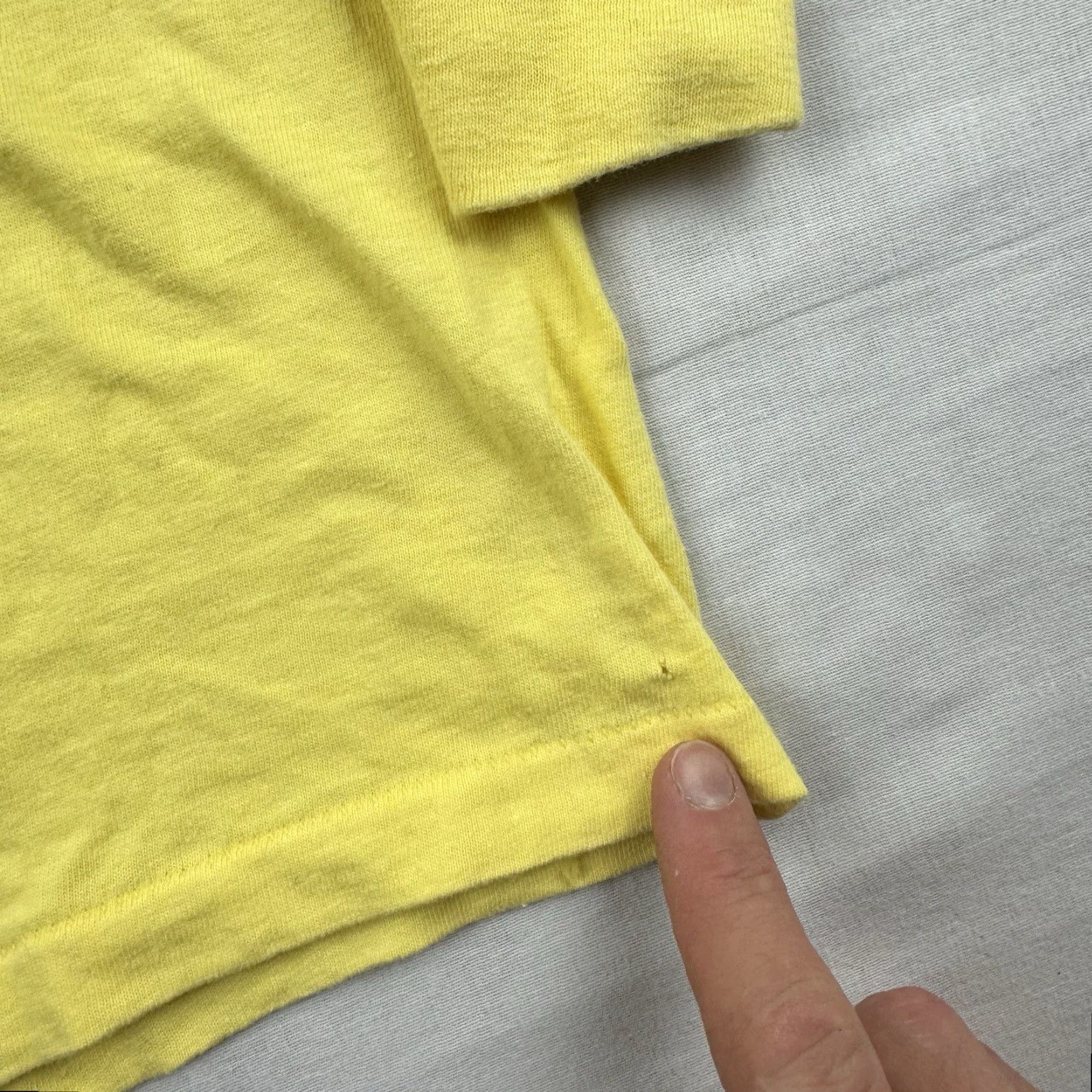 Vintage VINTAGE Stedman T-Shirt Adult Medium Yellow USA 80s Long Sleeve Crew Neck Shirt Mens Size US M / EU 48-50 / 2 - 7 Thumbnail